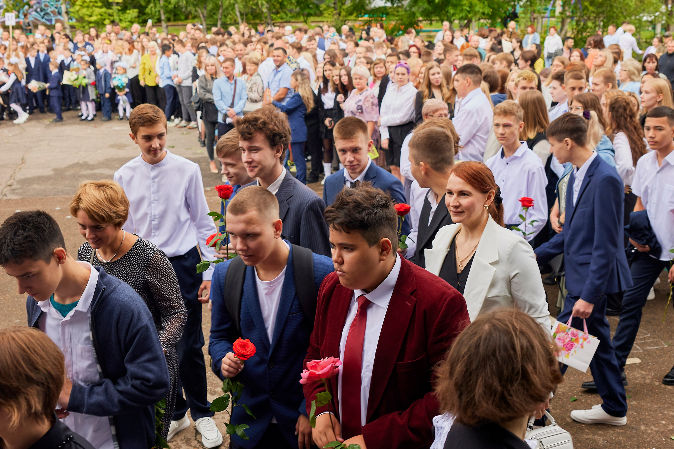 1 сентября 9 класс. Фотостудия «Юла»