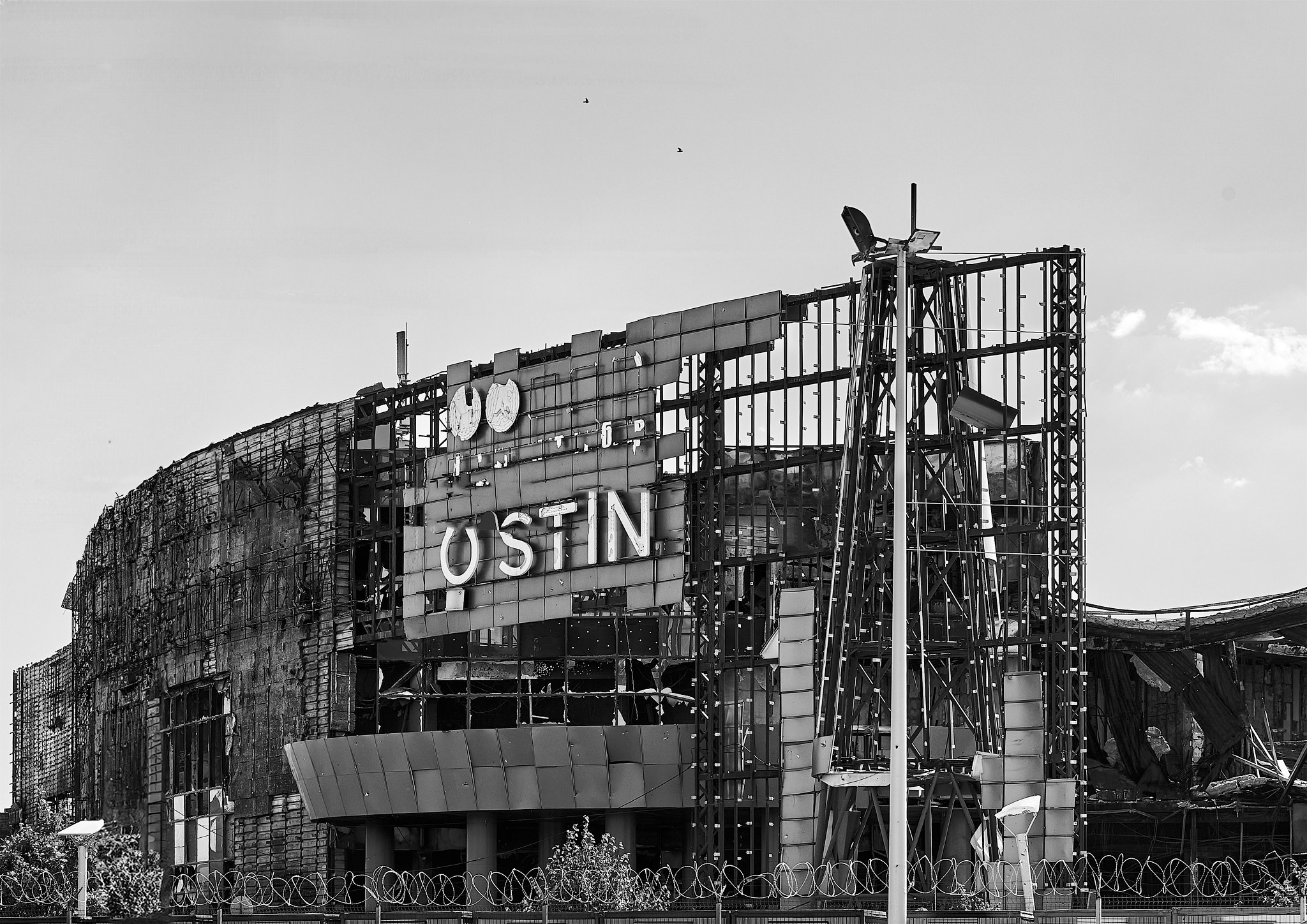 Лицо войны. EMELYAN|Военный фотограф Артур Емельянов