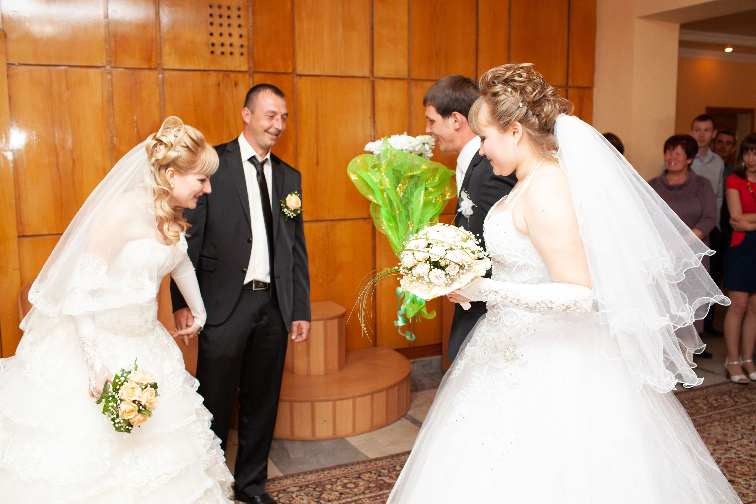 Услуги свадебной, семейной, детской, портретной фотосессии. Медиапродюсер, фотограф в Минеральных Водах —Виктор Холодов