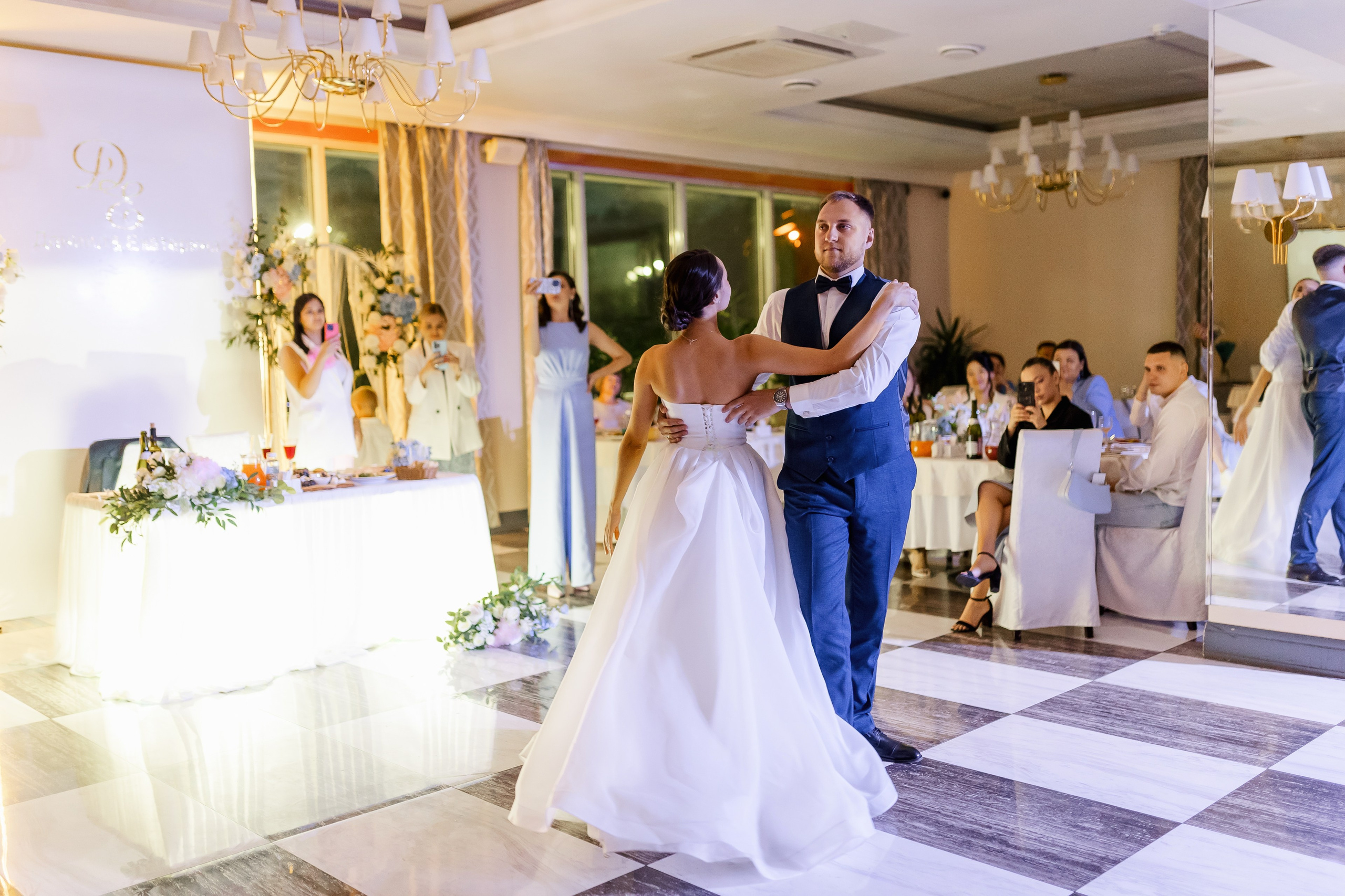 Данил и Екатерина. Sopka. Выездная регистрация. Свадебный фотограф в Хабаровске