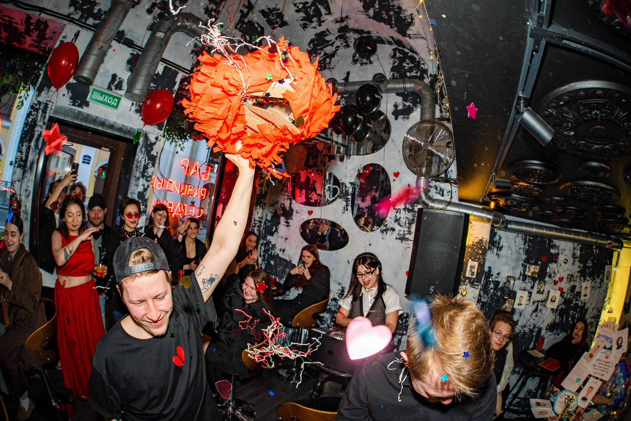 День рождения Бара разбитых сердец. Концертный и репортажный фотограф в Санкт-Петербурге Слава Пахомов