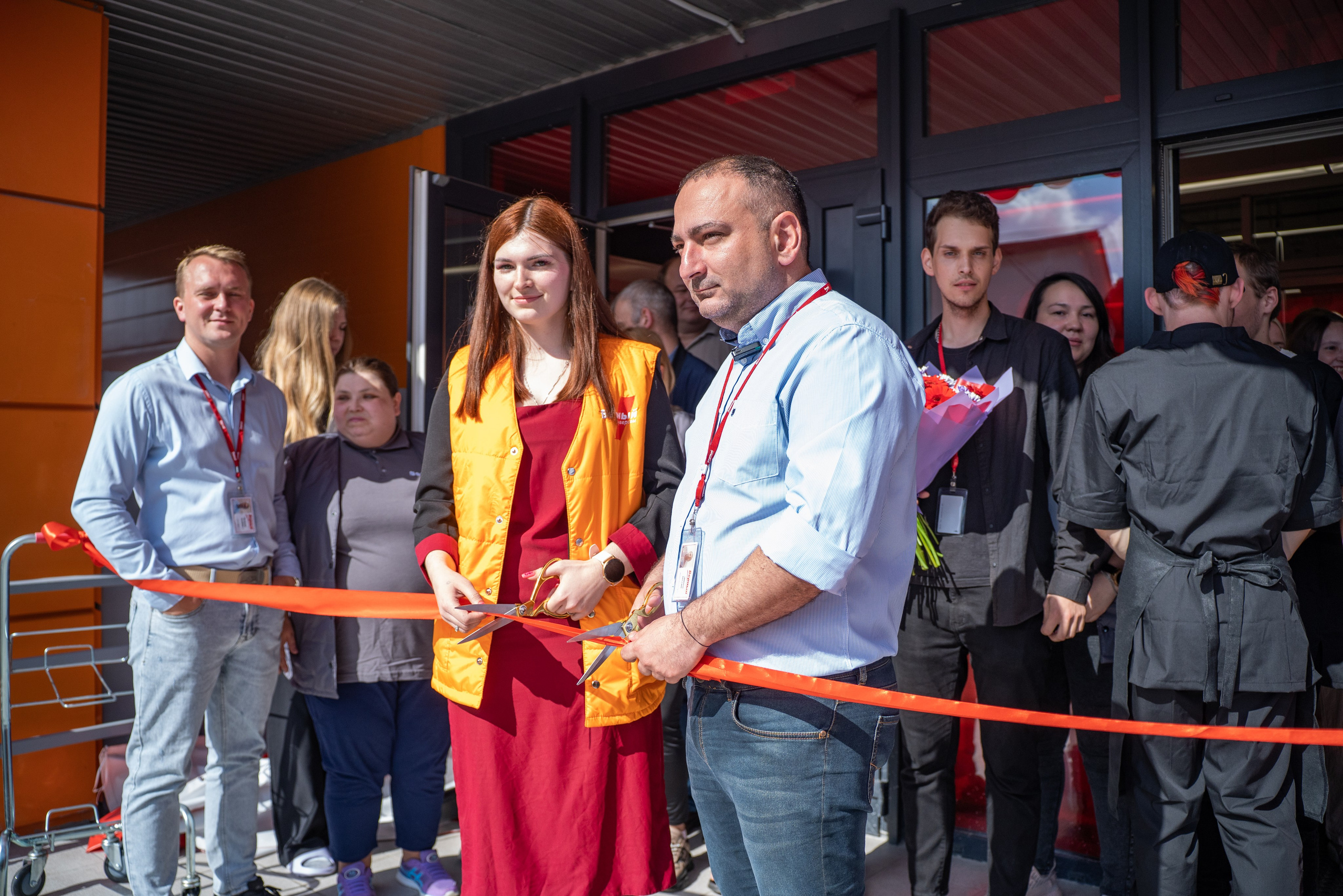 Открытие магазина «Верный». Концертный и репортажный фотограф в Санкт-Петербурге Слава Пахомов