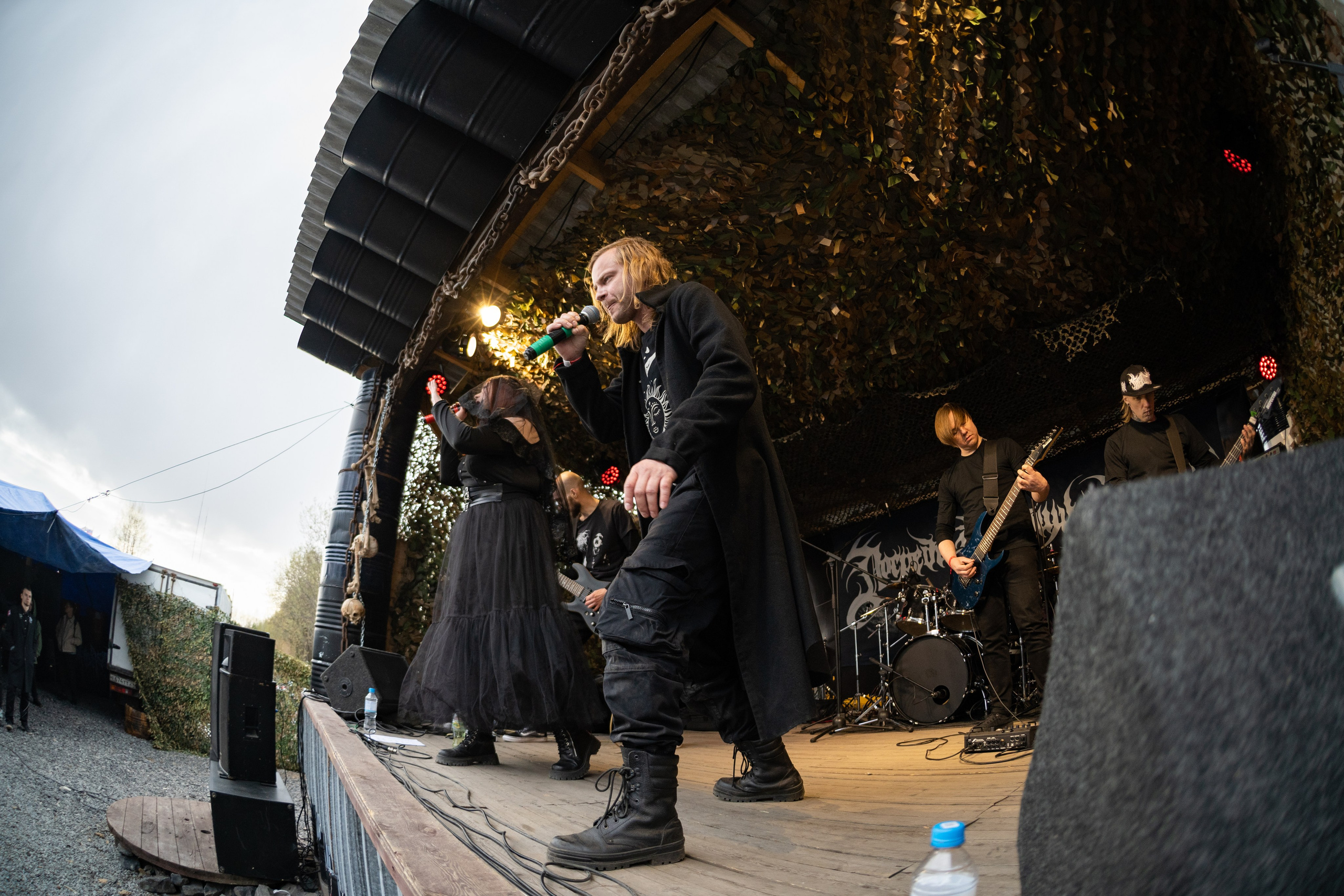 Фестиваль «ПОСРЕДИ КЛАДБИЩ И БОЛОТ»|Архангельск. Концертный и репортажный фотограф в Санкт-Петербурге Слава Пахомов