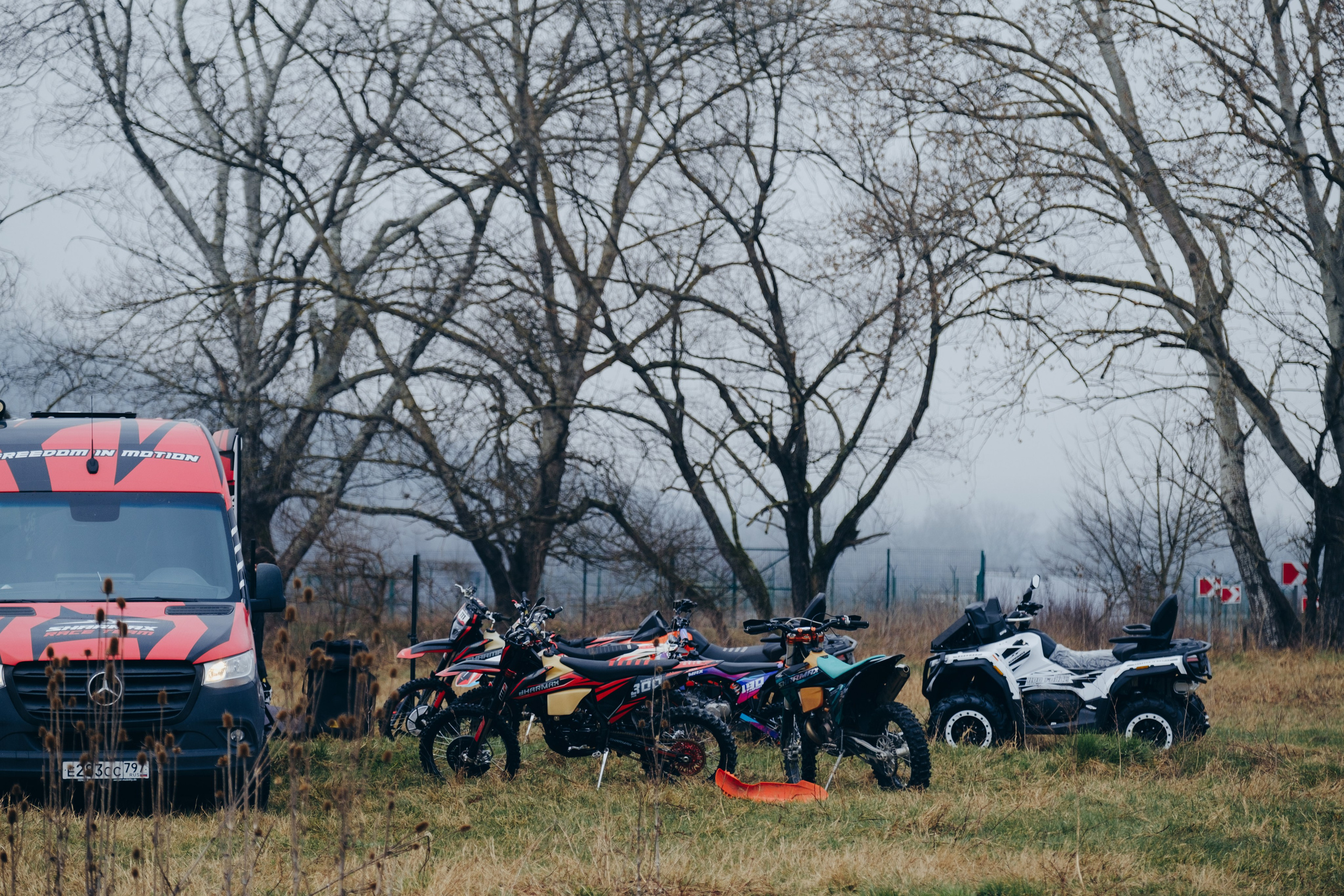 Эндуро Фест от Shamax Motors (Краснодар). Свадебный фотограф Денис Ожигин в Краснодаре и крае. Эмоциональная и стильная съемка вашего дня