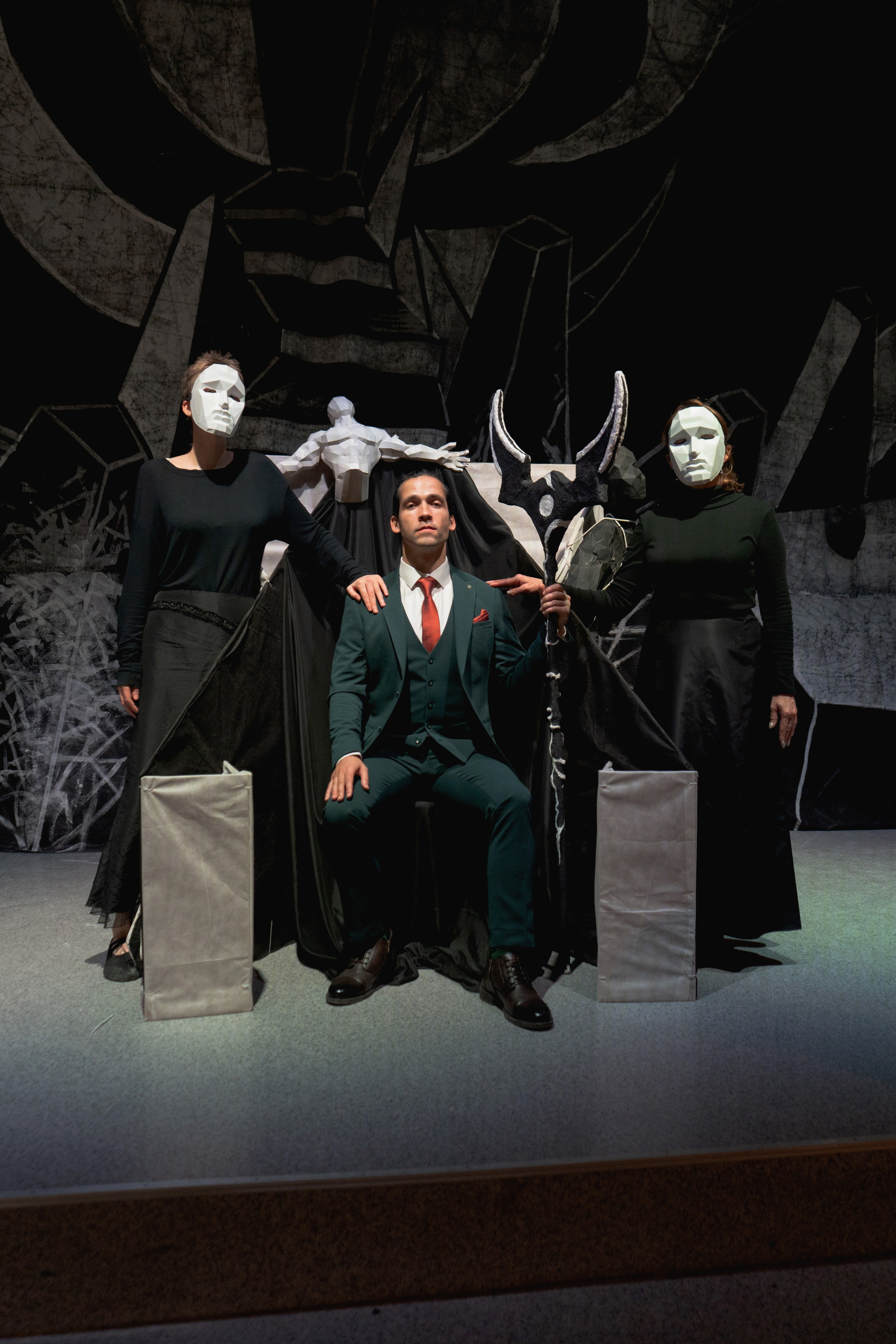 Черное-белое зарство. Портретный фотограф в Самаре