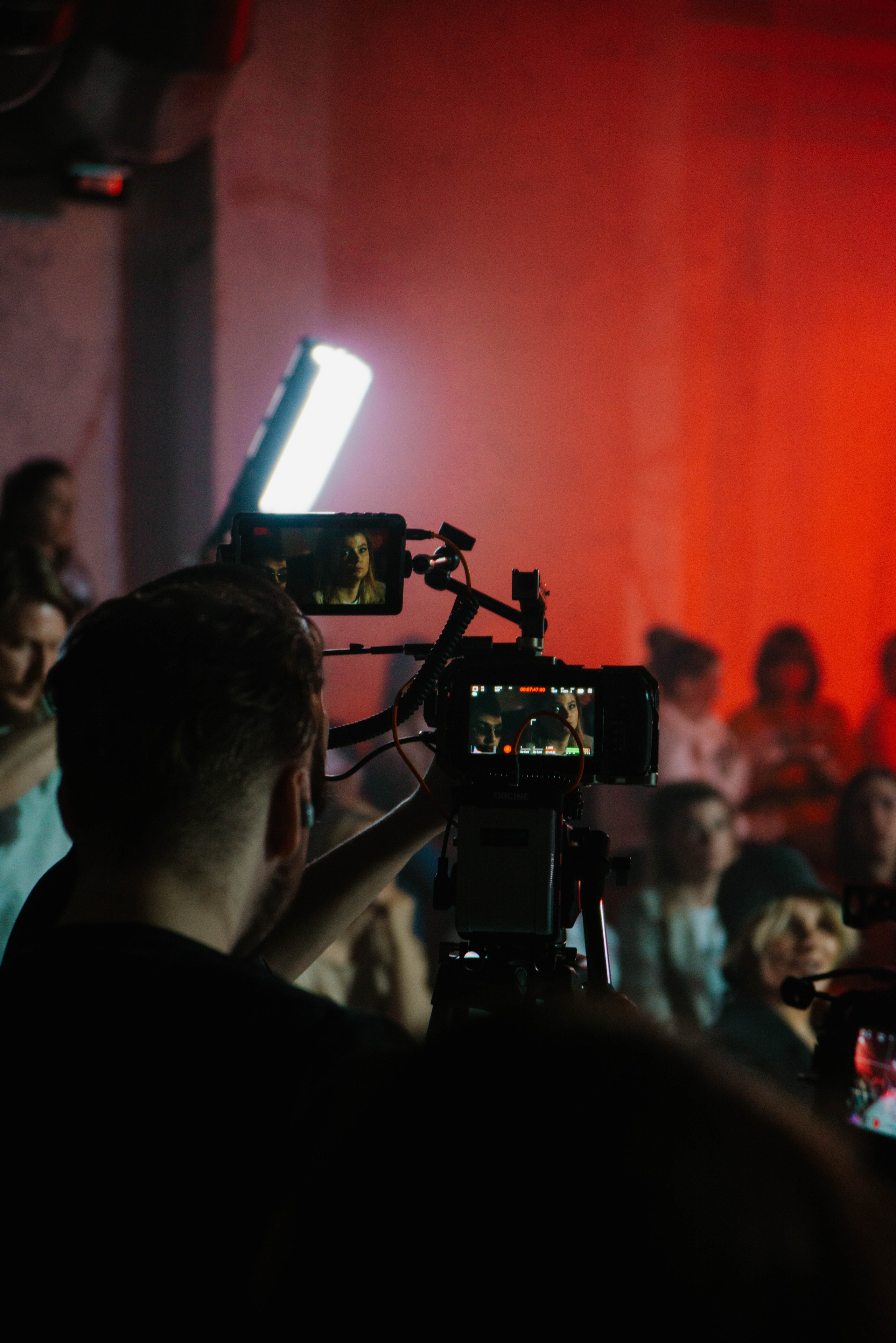 Показ «Красный Шум». Ксения Glossa. Портретный и репортажный фотограф в Самаре