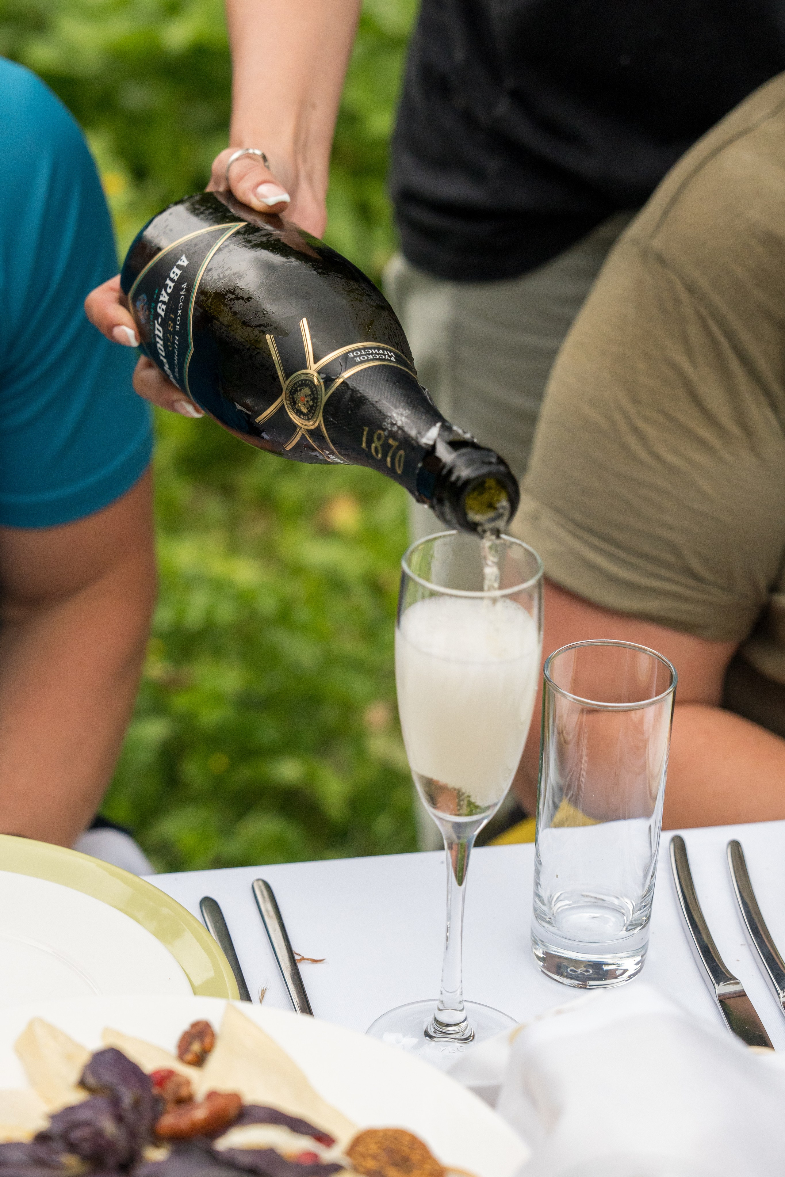 MICE мероприятие для компании «Доставка морем»: хайкинг к Ачипсинским водопадам. Репортажный фотограф в Красной Поляне и Сочи Павлюченко Екатерина