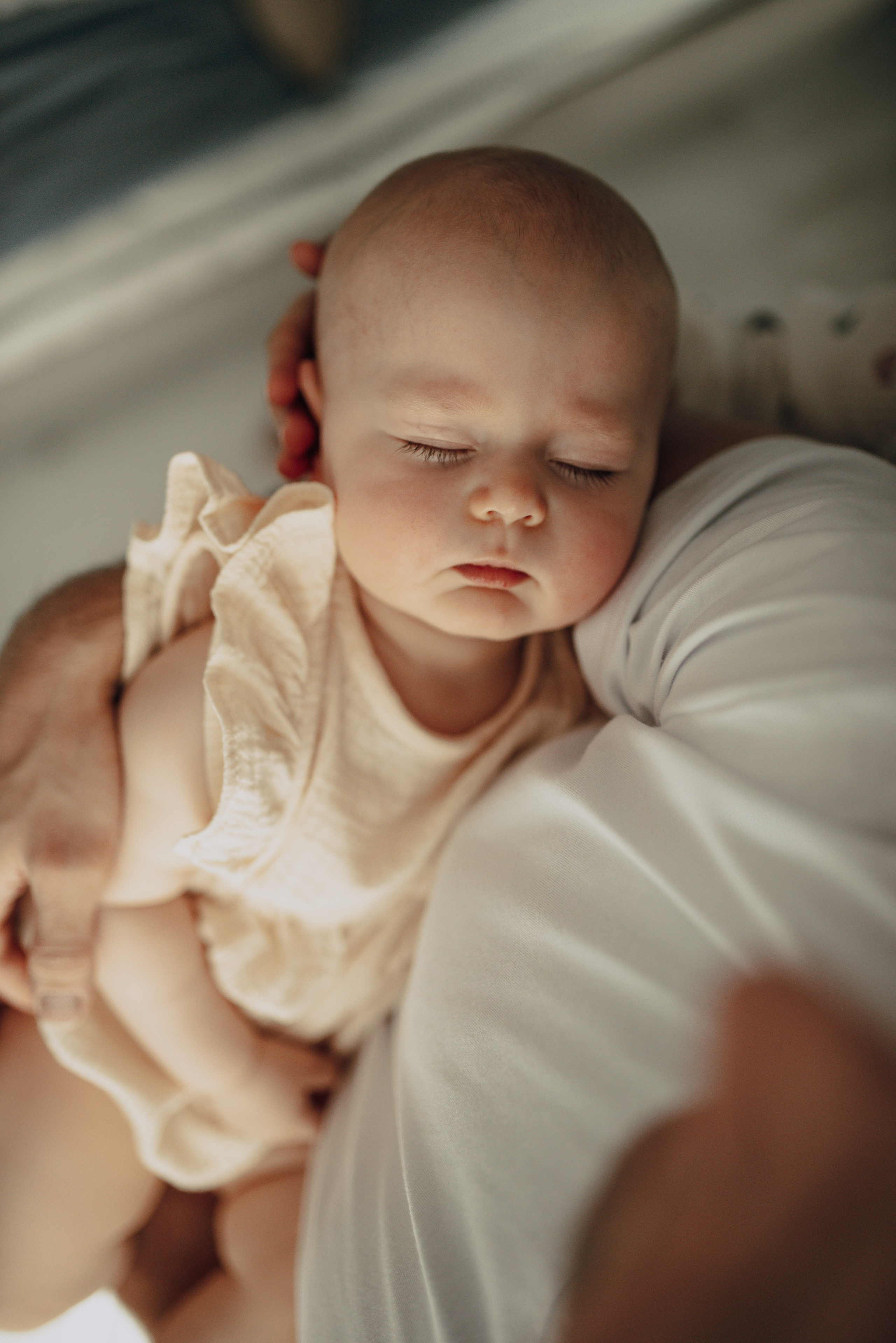 Домашняя семейная история: Василисе 10 месяцев. Семейная фотосессия Бутово Москва фотограф Алина Морщагина