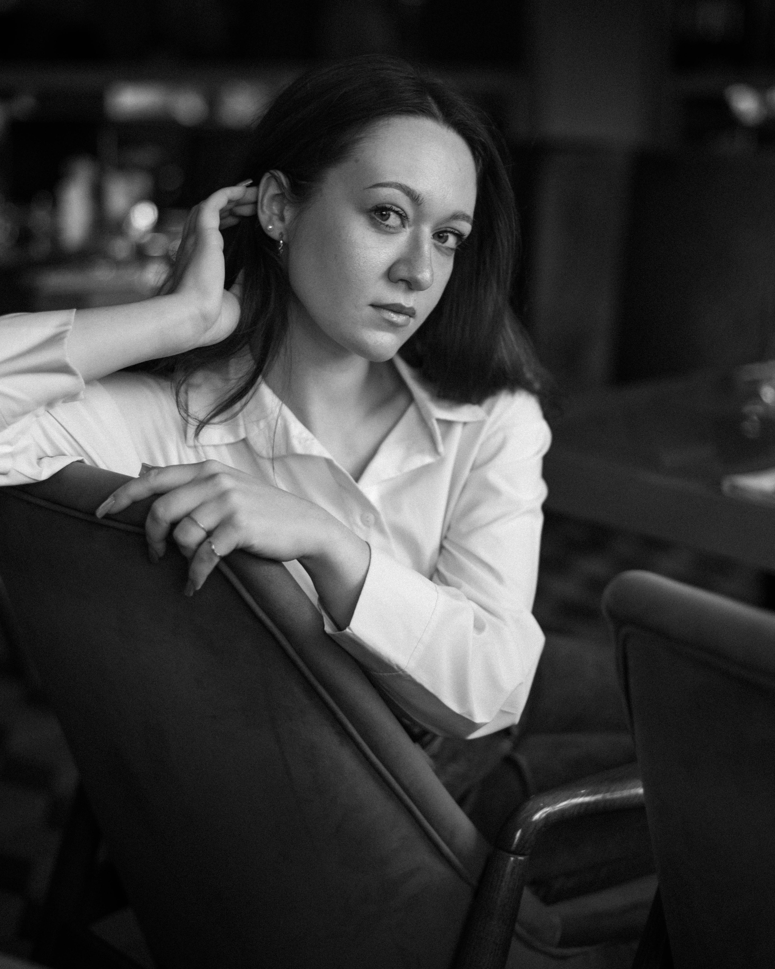 Настя. Женский фотограф. Создатель украшений ручной работы. Модель