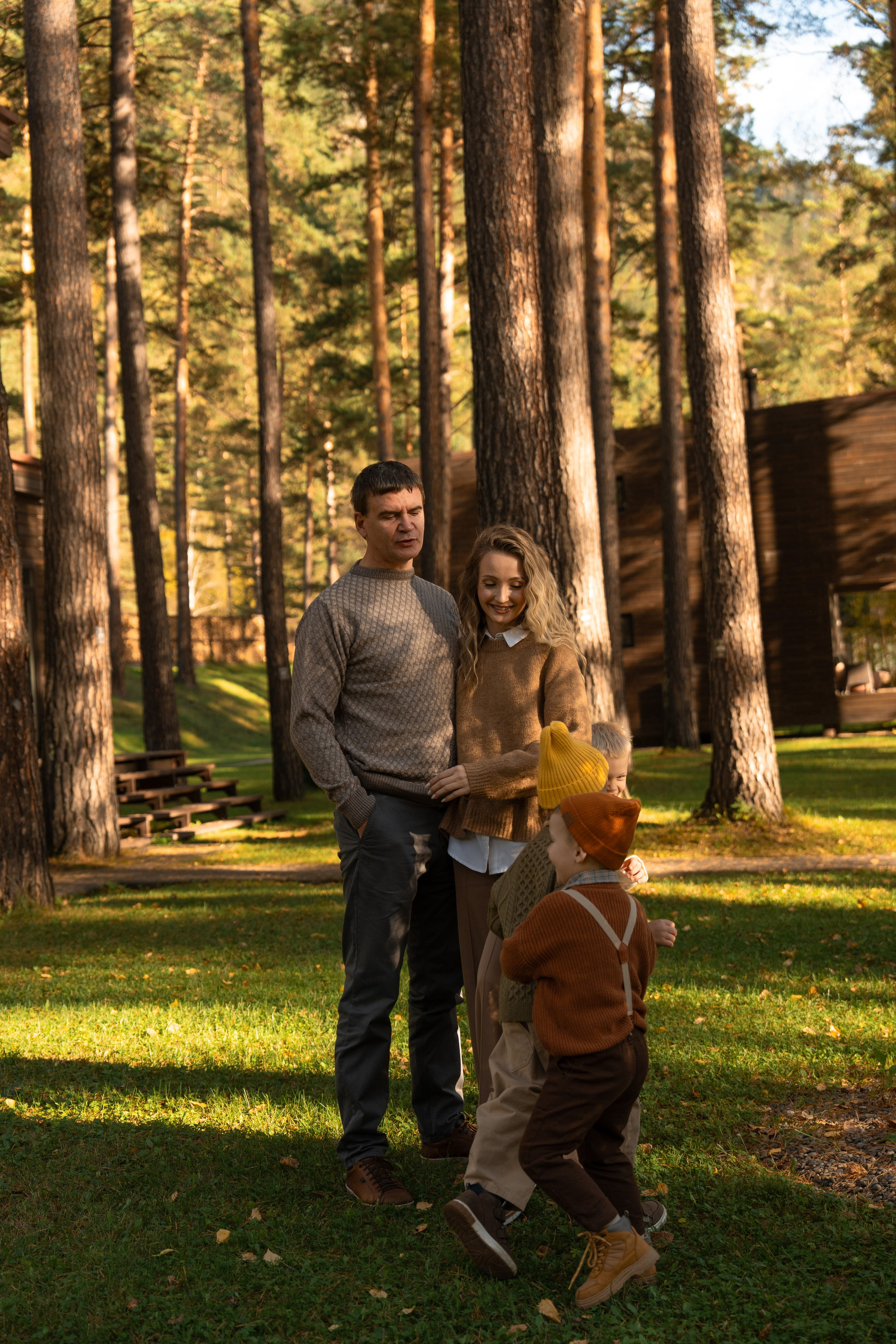 Семейная фотосессия в Москве для большой семьи. Свадебный фотограф в Москве Анна Полушина