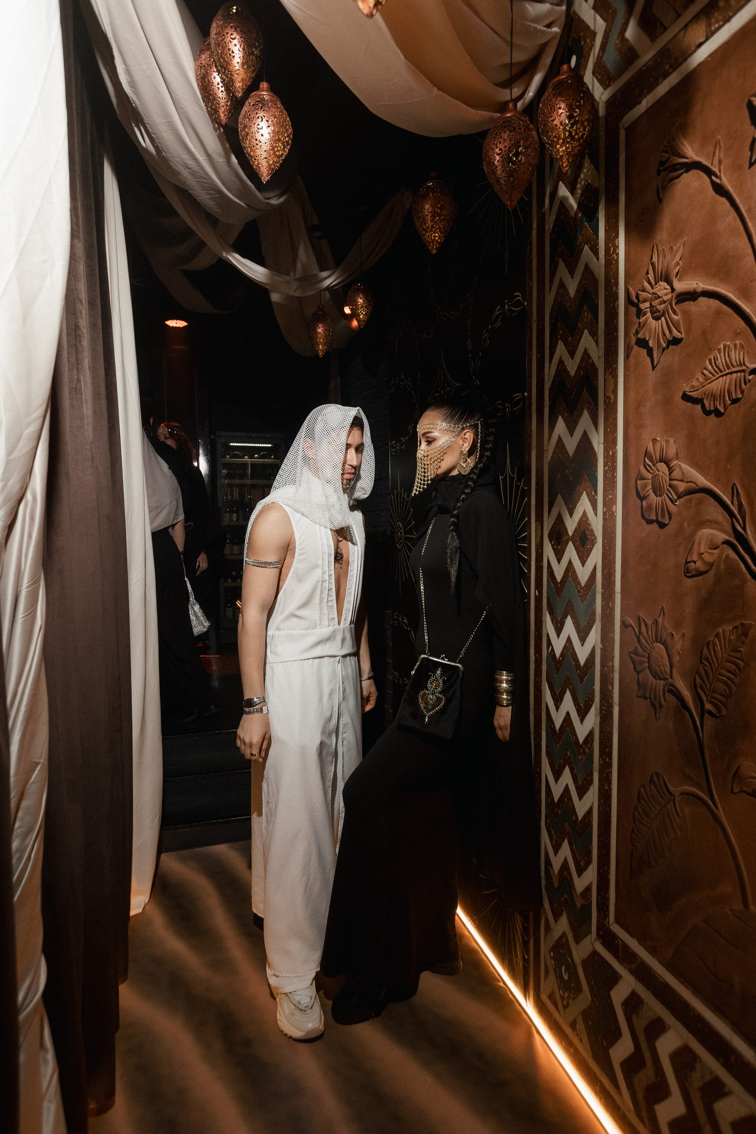 ILLEGAL FRIENDS — MIRAGE [PART I]. СВОИ. ФОТООТЧЕТЫ-СОБЫТИЯ-МЕСТА