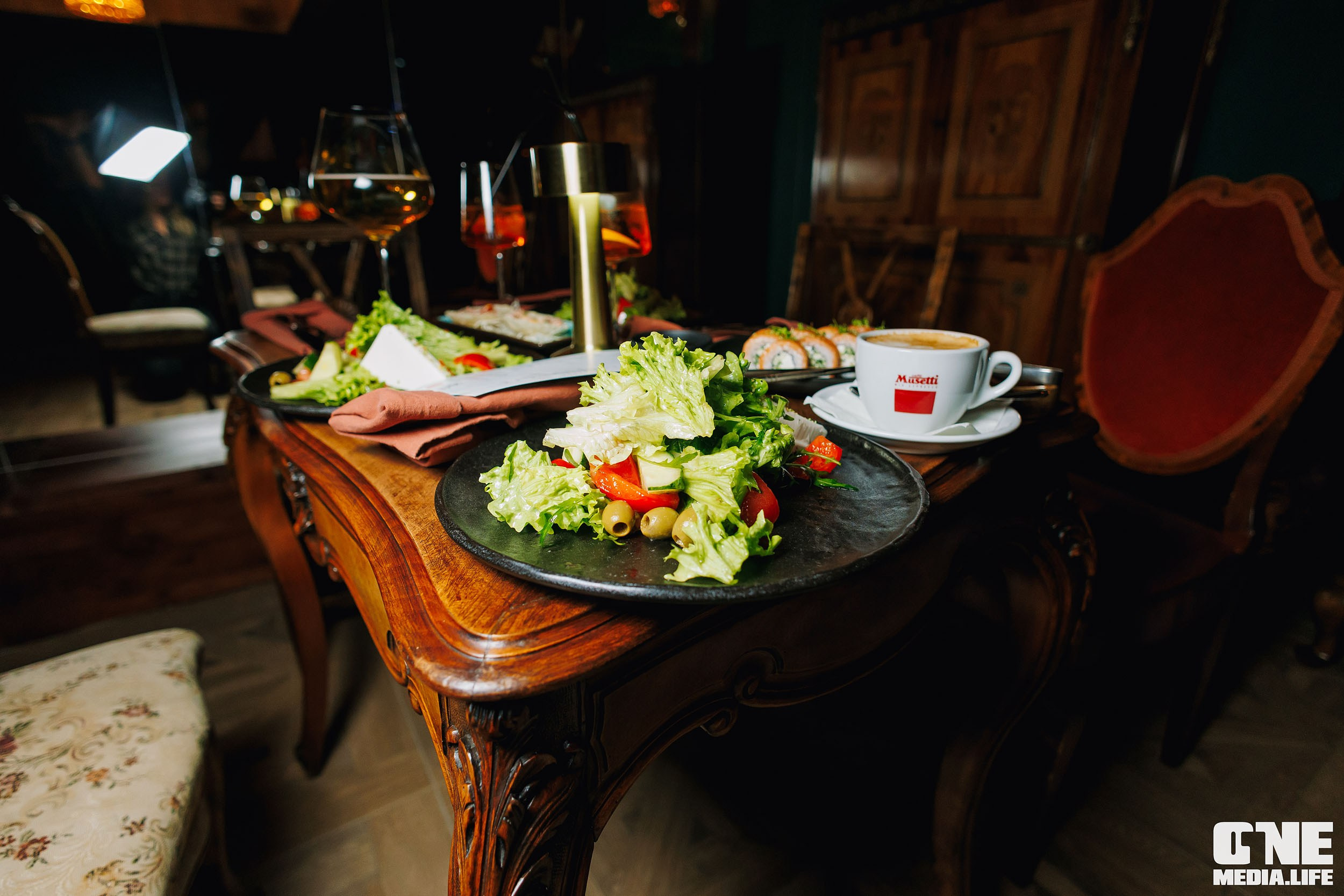 Фоторепортаж из караоке-клуба Белгравия. One Media Life: фоторепортажи, фотоотчеты с мероприятий и заведений