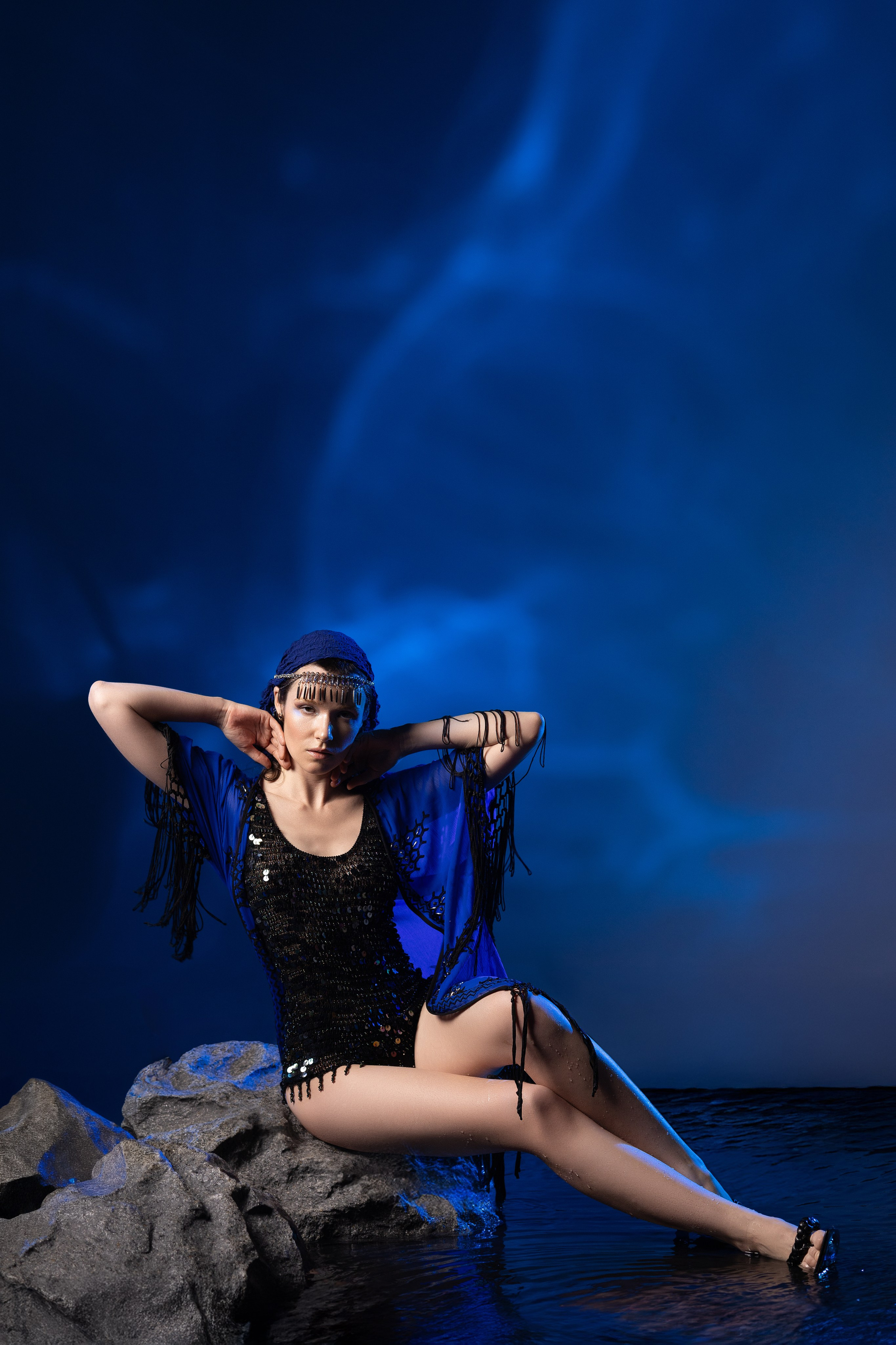 Цветной свет и фигуры. Фотограф Минск