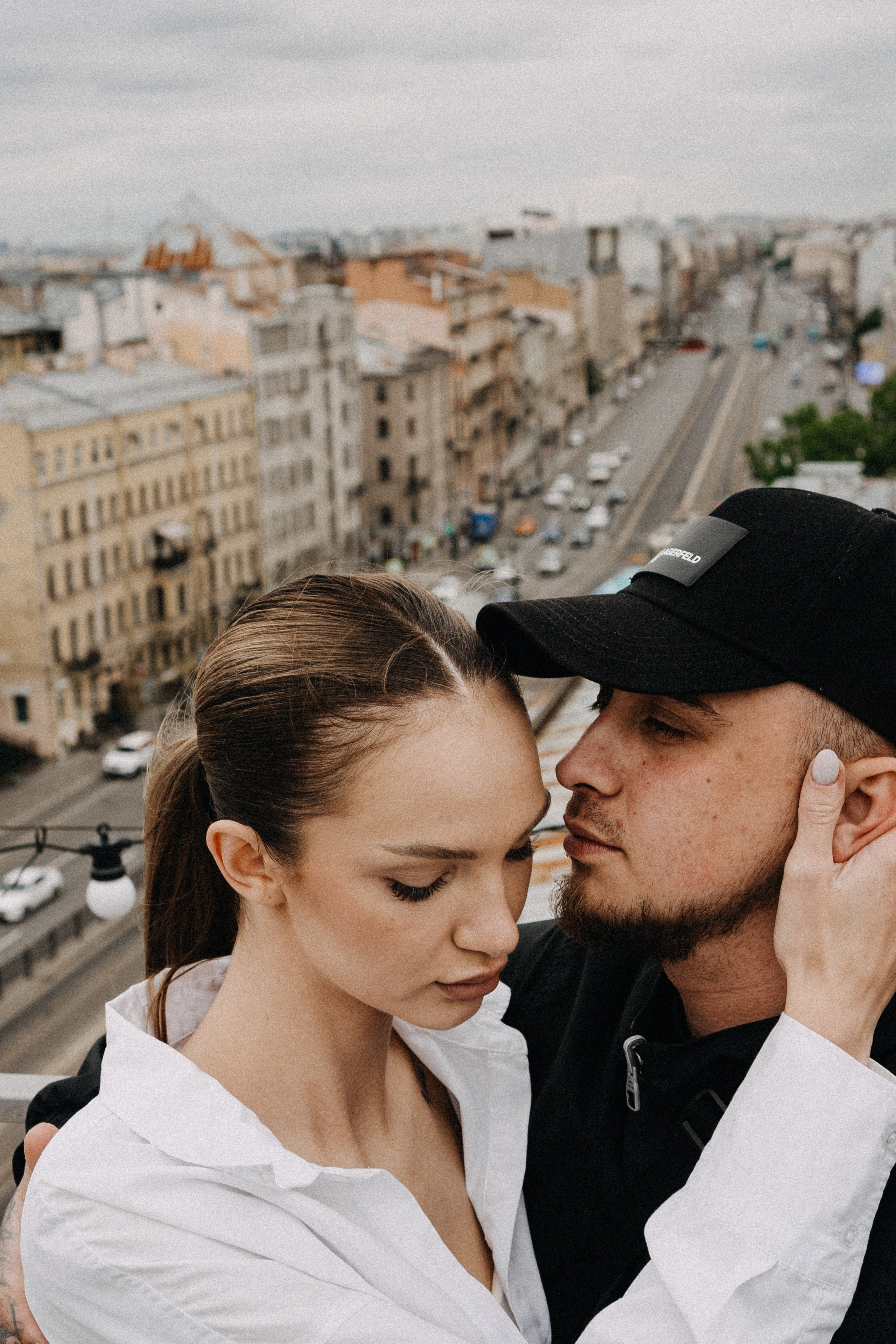 МЫ ГУЛЯЛИ ПРО КРЫШАМ ПИТЕРА. Профессиональный фотограф, Санкт-Петербург — Виктория Богомолова