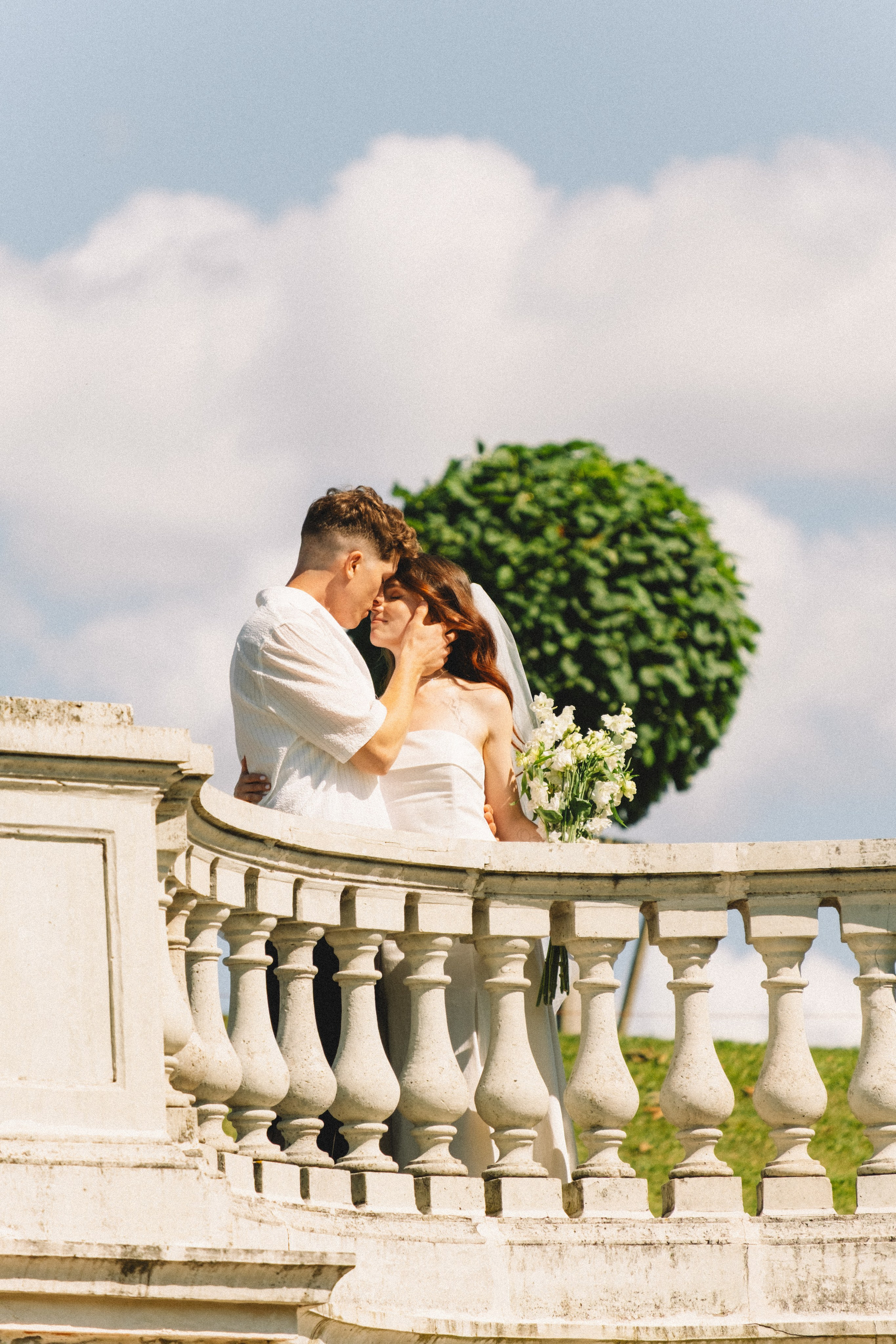 СВАДЕБНАЯ СЬЕМКА В ПЕТЕРГОФЕ И СЬЕМКА РЕПОРТАЖА В ЗАГСЕ ПЕТЕРГОФА. Профессиональный фотограф, Санкт-Петербург — Виктория Богомолова