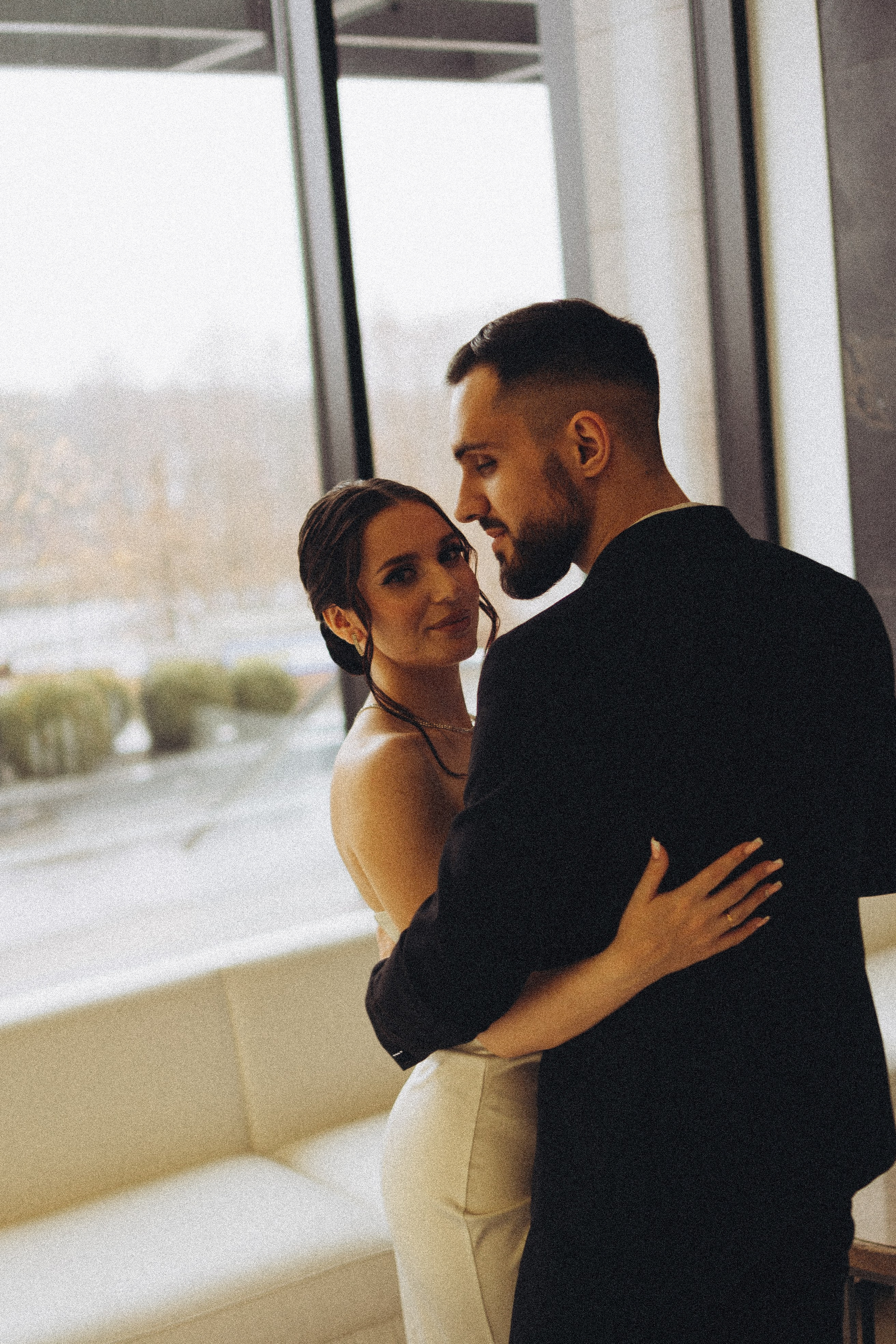 СВАДЕБНАЯ СЬЕМКА СБОРОВ ЖЕНИХА И НЕВЕСТЫ В ОТЕЛЕ И ТАКЖЕ ФОТОСЕССИИЯ В ОТЕЛЕЕ МЕГАПОЛИС БРЯНСК. Профессиональный фотограф, Санкт-Петербург — Виктория Богомолова