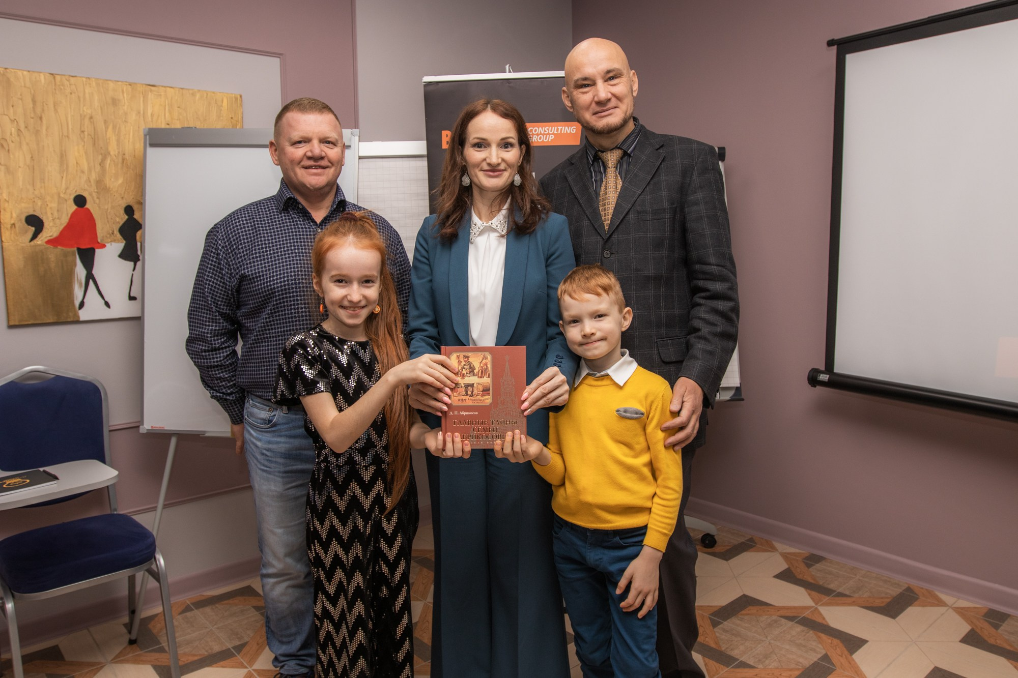 Встреча с потомком шоколадной фабрики Абрикосовых. Репортажный, промышленный и маркетплейс-фотограф Дмитрий Чернат