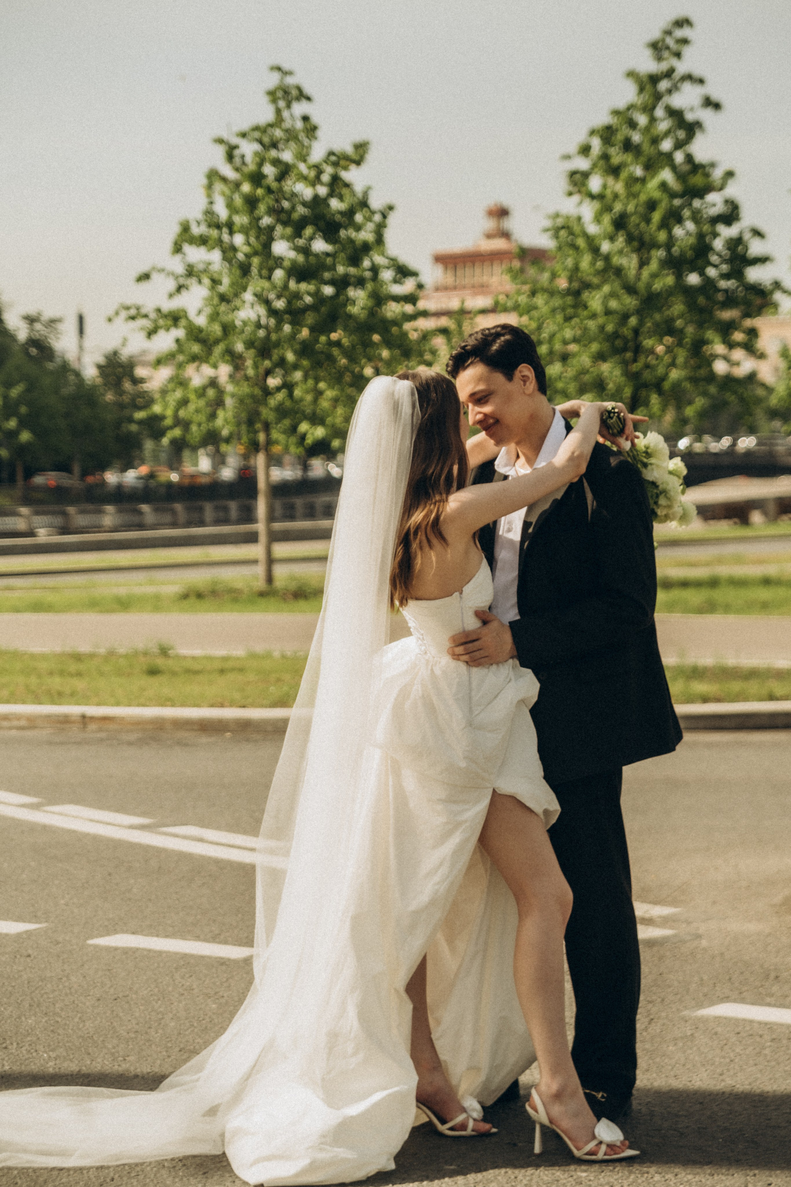 Солнечная прогулка. Гаврилова Настя семейный фотограф lifestyle в Москве