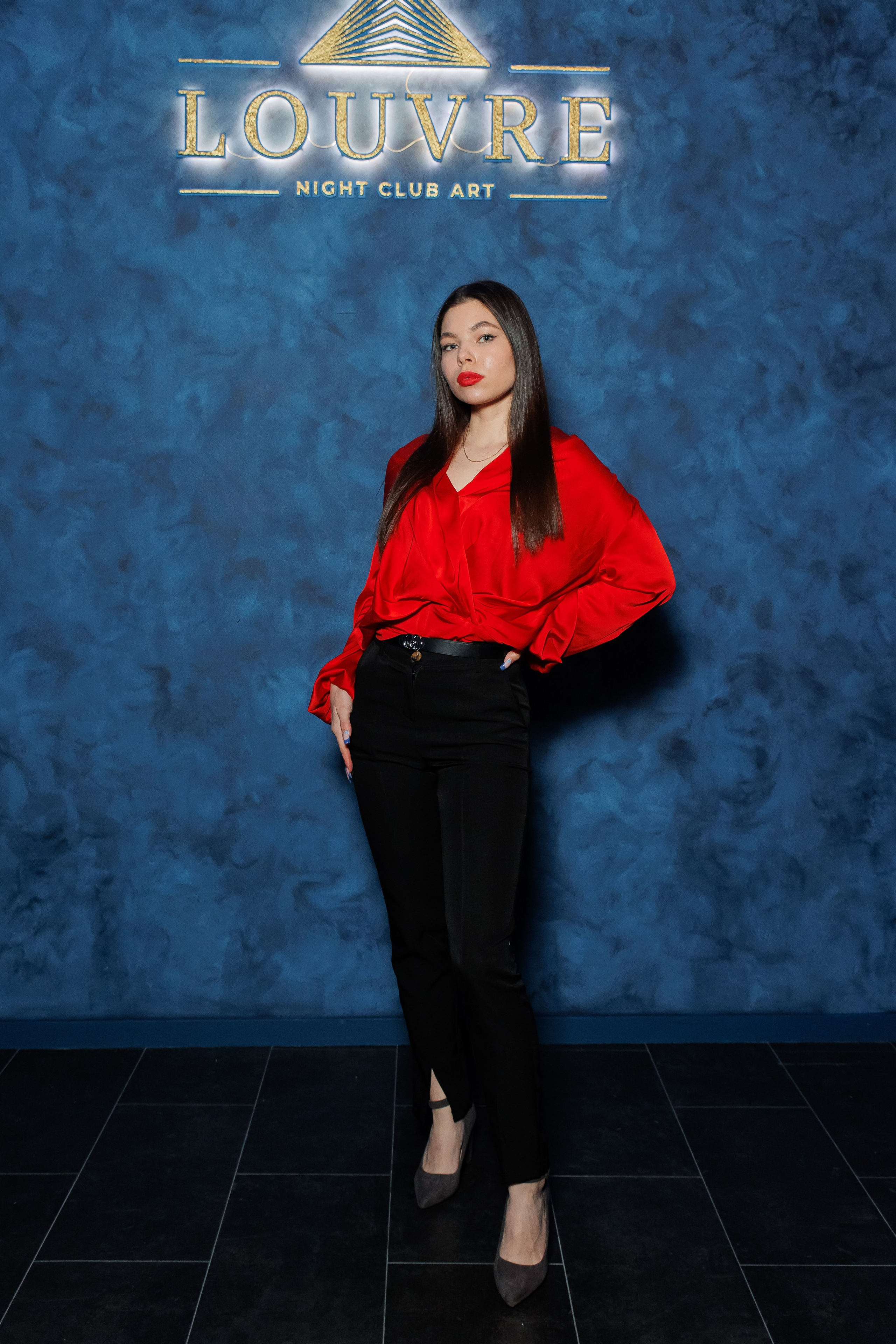 ЛУВР [Открытие Ночного клуба]. СВОИ. ФОТООТЧЕТЫ-СОБЫТИЯ-МЕСТА