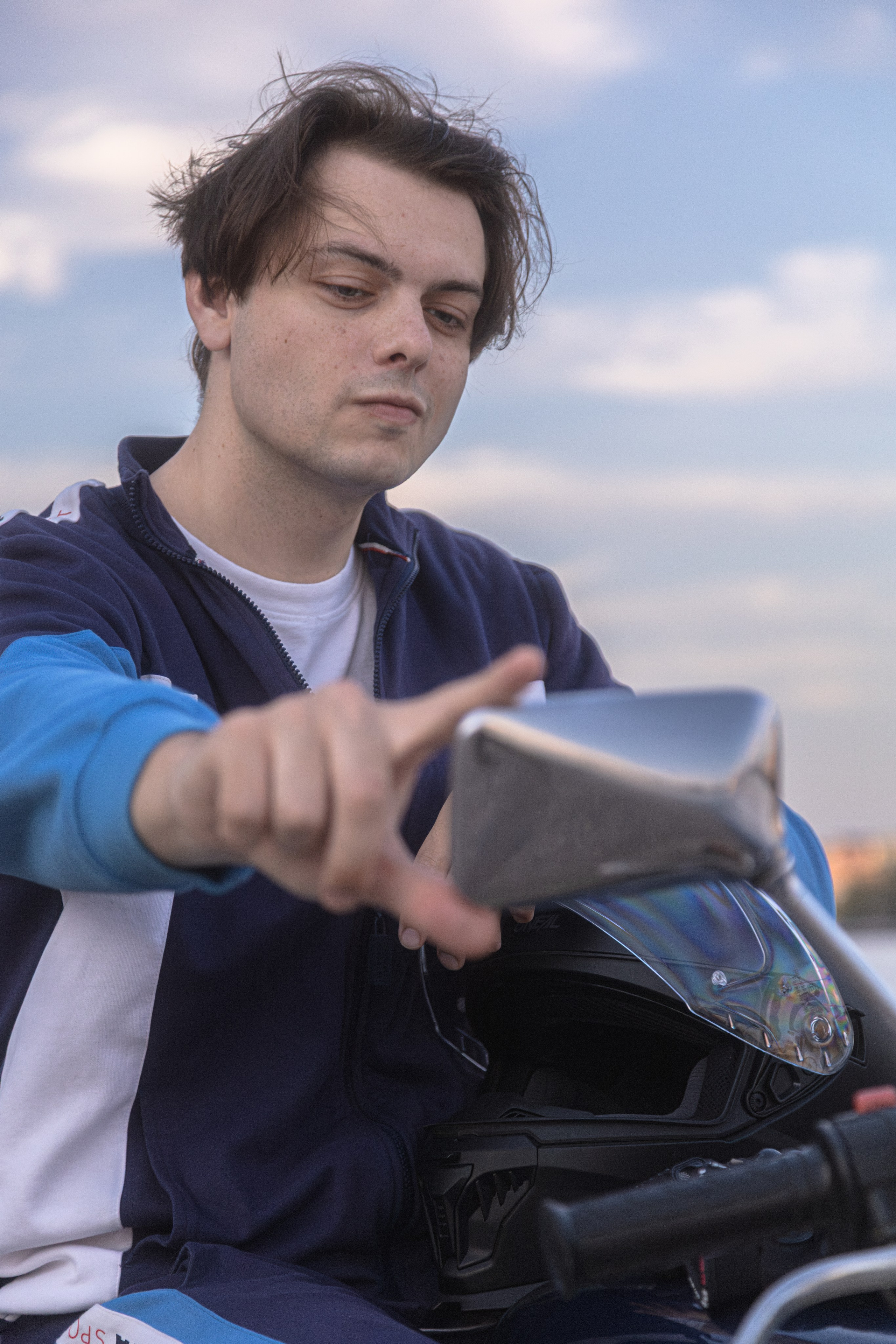 Daniil R. — Digital Noise —