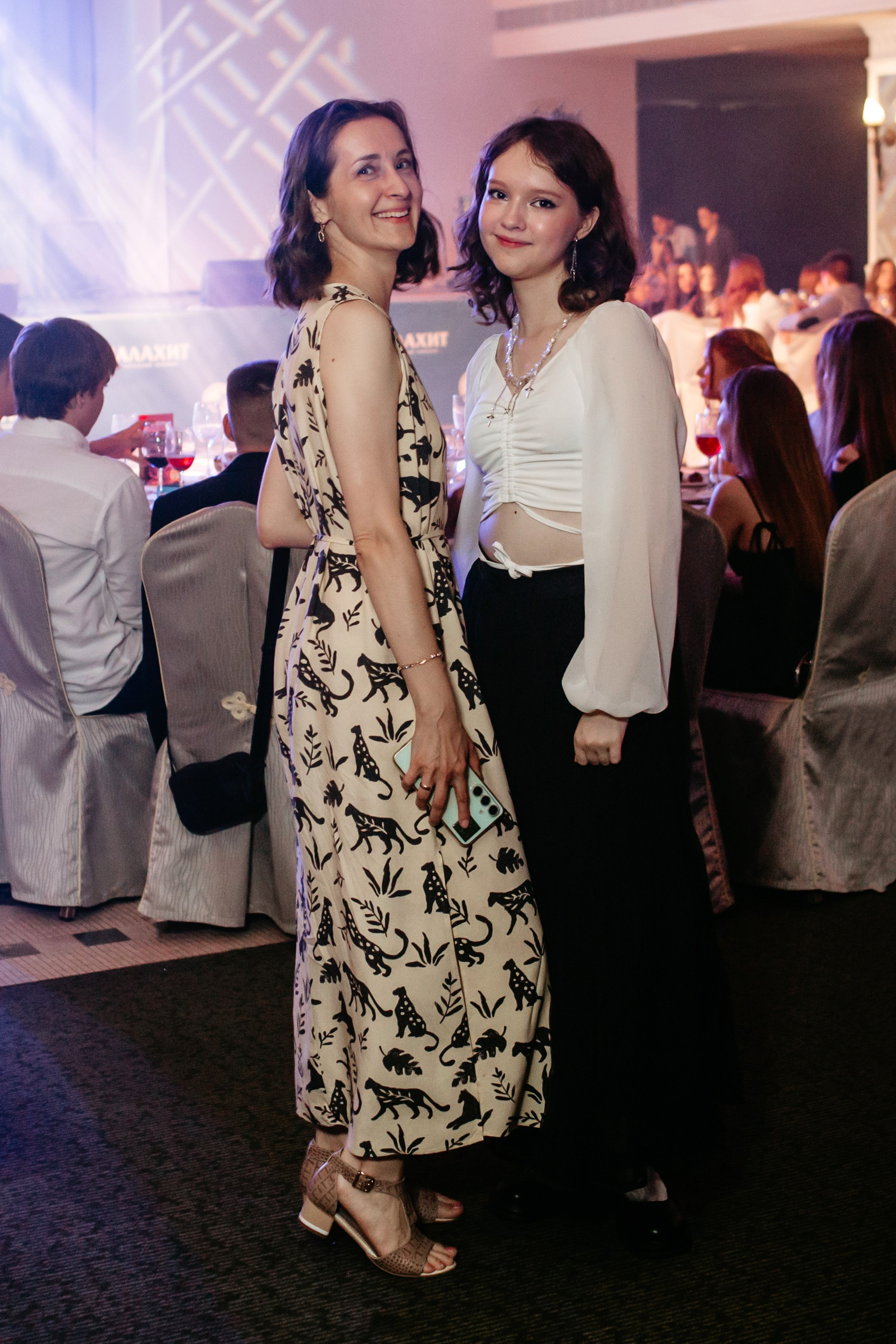 Выпускной 2025 (9класс) 124 школа. Фотограф в Челябинске Ополихина Анна