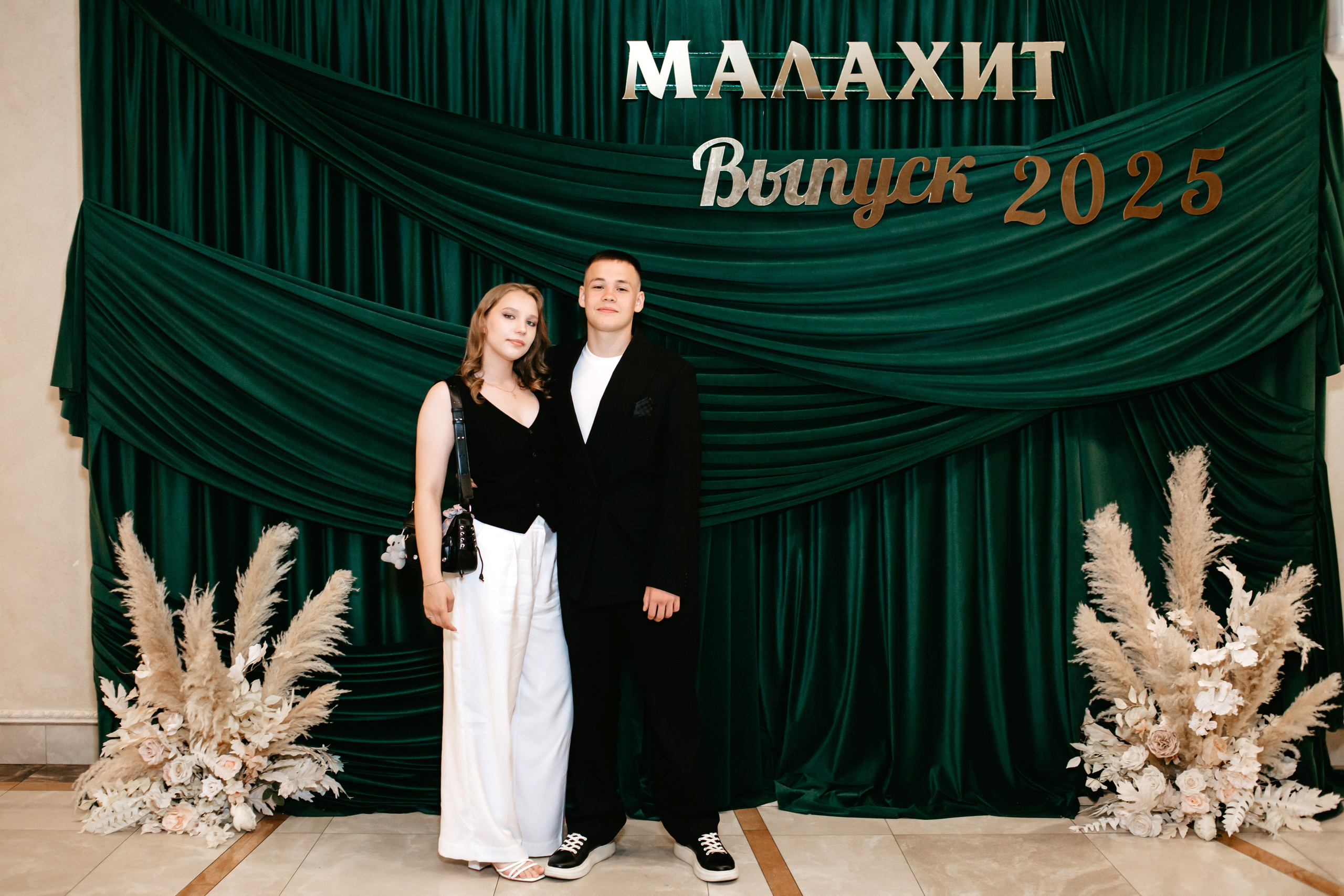 Выпускной 2025 (9класс) 124 школа. Фотограф в Челябинске Ополихина Анна