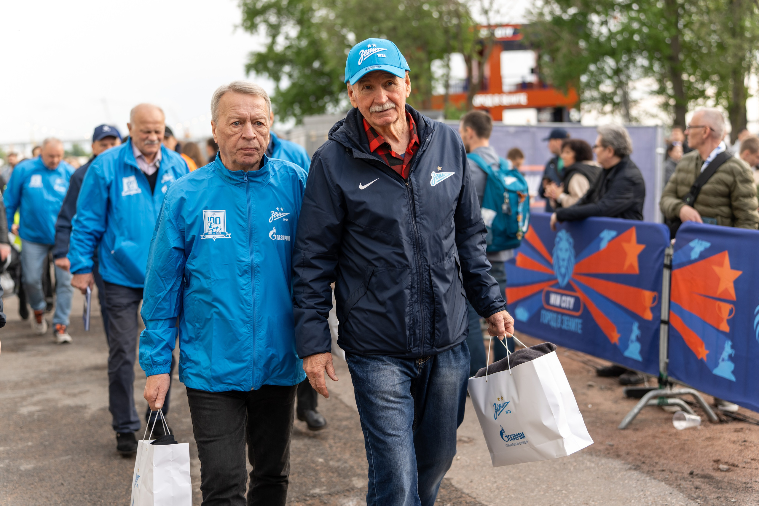 Зенит 100 лет. Андрей Сухинин репортажный свадебный фотограф Санкт-Петербург