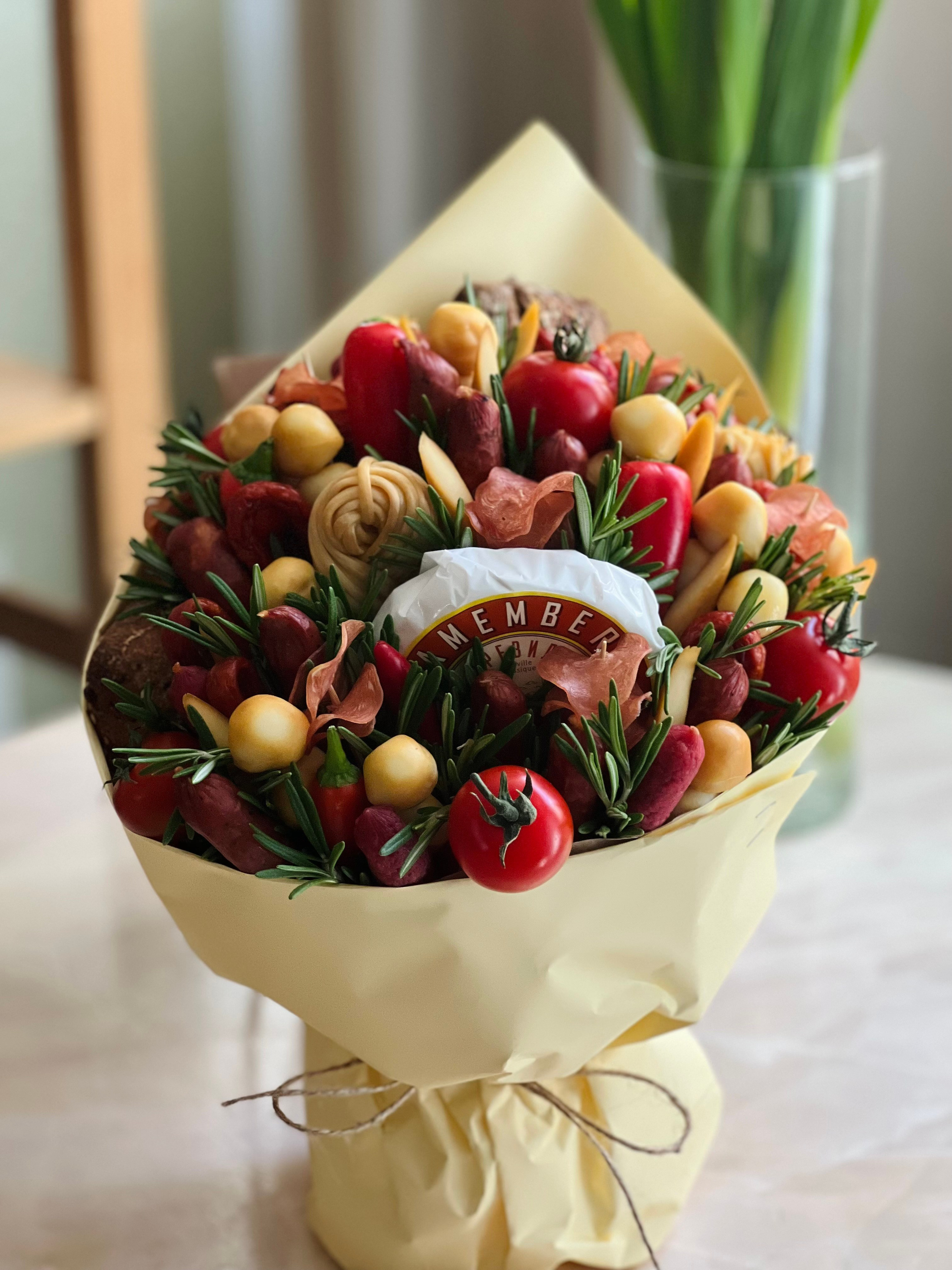 Колбасные. Выездной кейтеринг, съедобные букеты, торты и сладости на заказ