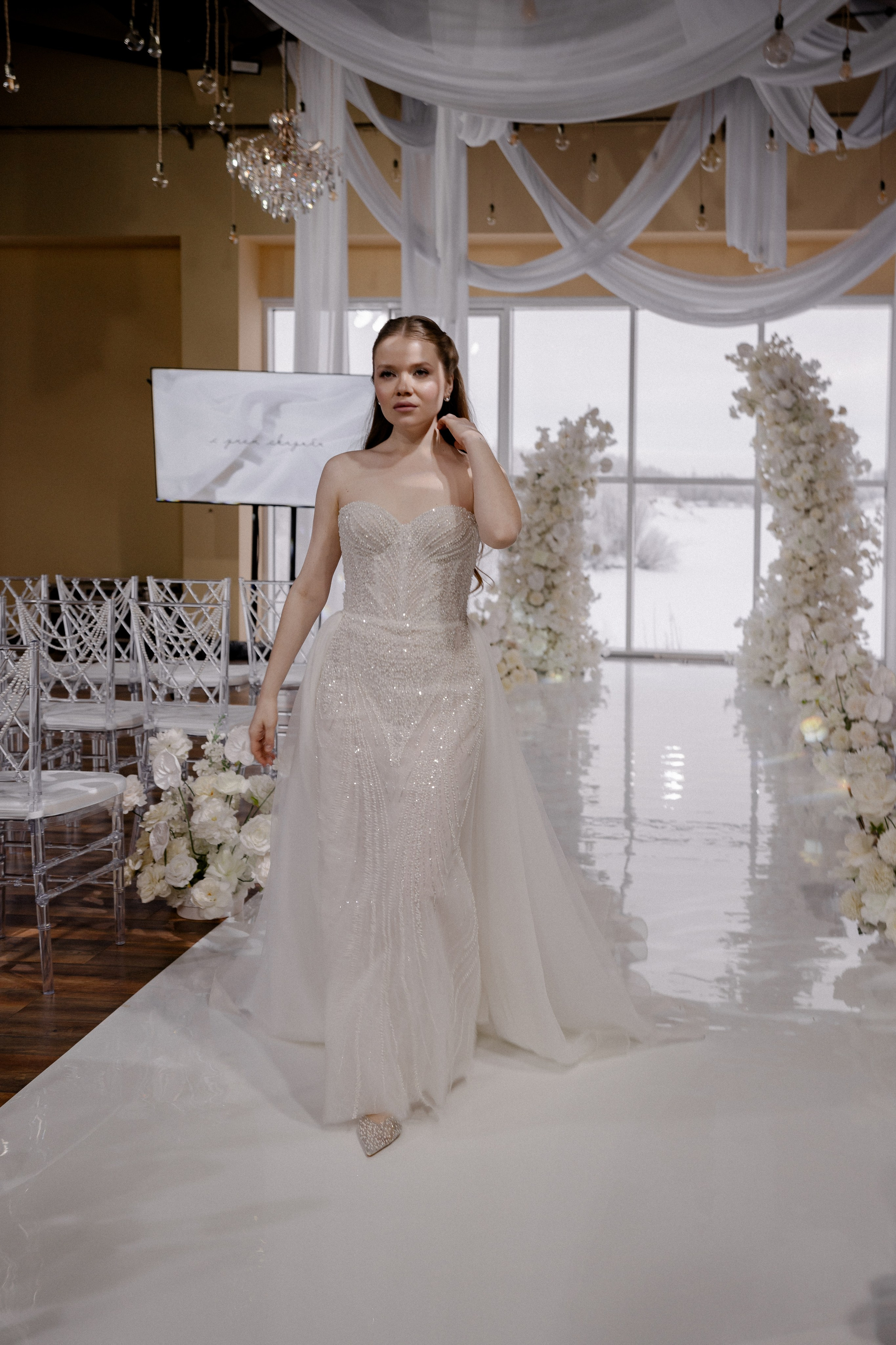 СВАДЕБНАЯ СЬЕМКА СБОРОВ В ОТЕЛЕ И ВЫЕЗД НА ЦЕРЕМОНИЮ (СНЯТО В СИБИРЕ В НИЖНЕВАРТОВСКЕ). Профессиональный фотограф, Санкт-Петербург — Виктория Богомолова