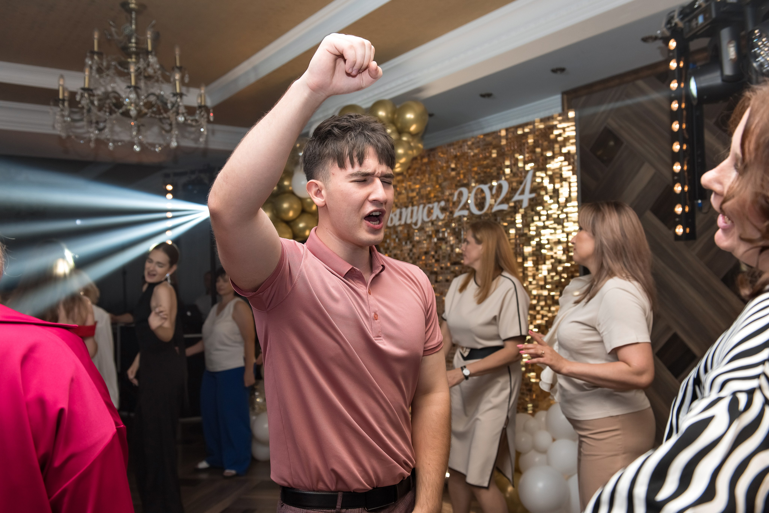 Выпускной 11 класс Брудершафт. Фотограф Саратов Юлия Петрова