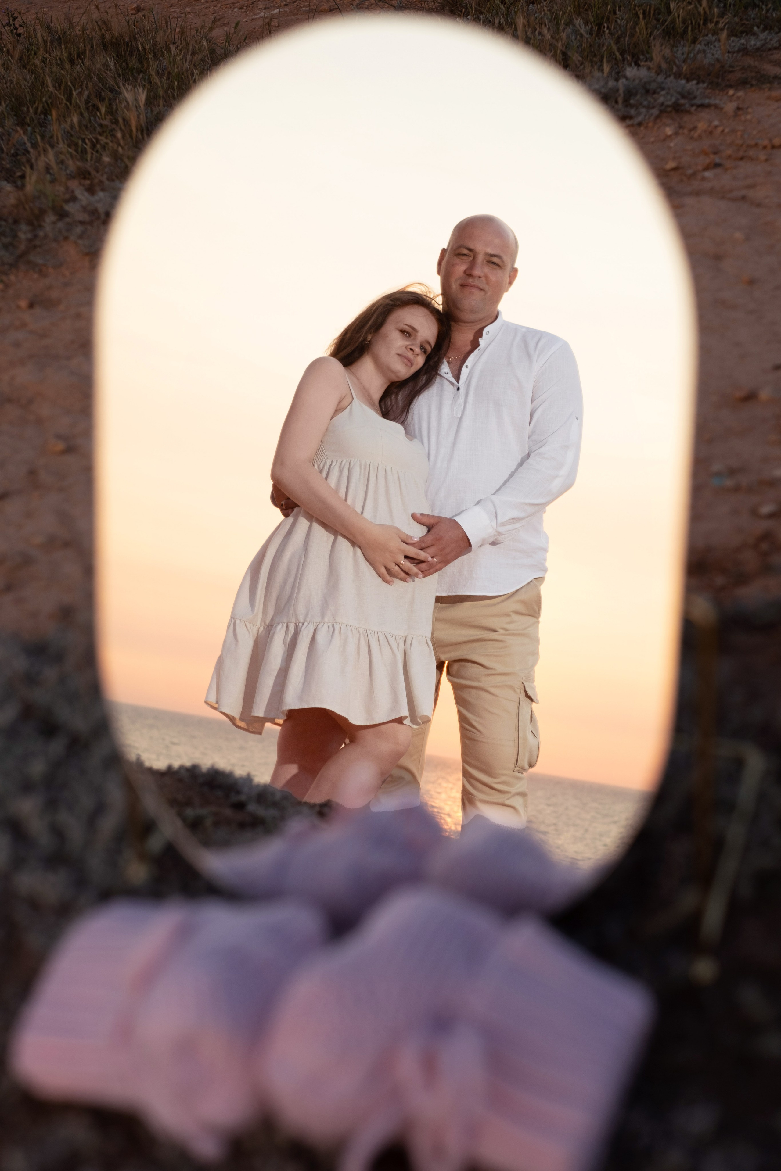 Беременность. Профессиональная фотосъемка в Крыму. Натуральные эмоции и живые кадры. Забронируйте дату прямо сейчас!