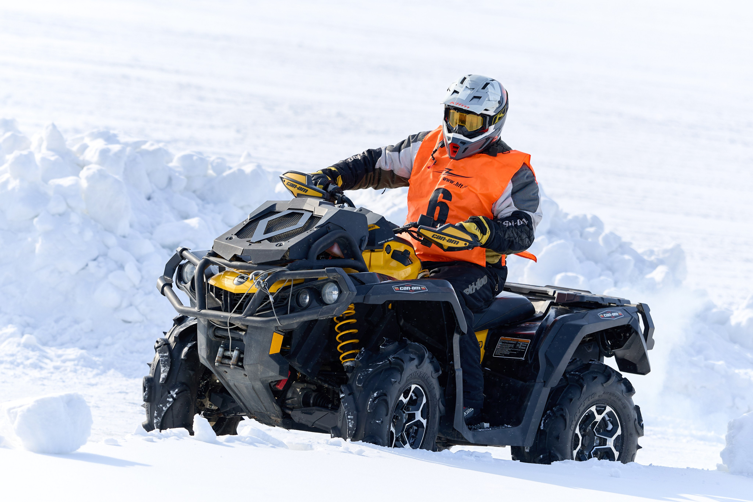 Топим Лёд — 2026. Соревнования на квадроциклах. Фотограф в Новосибирске Алена Скокова