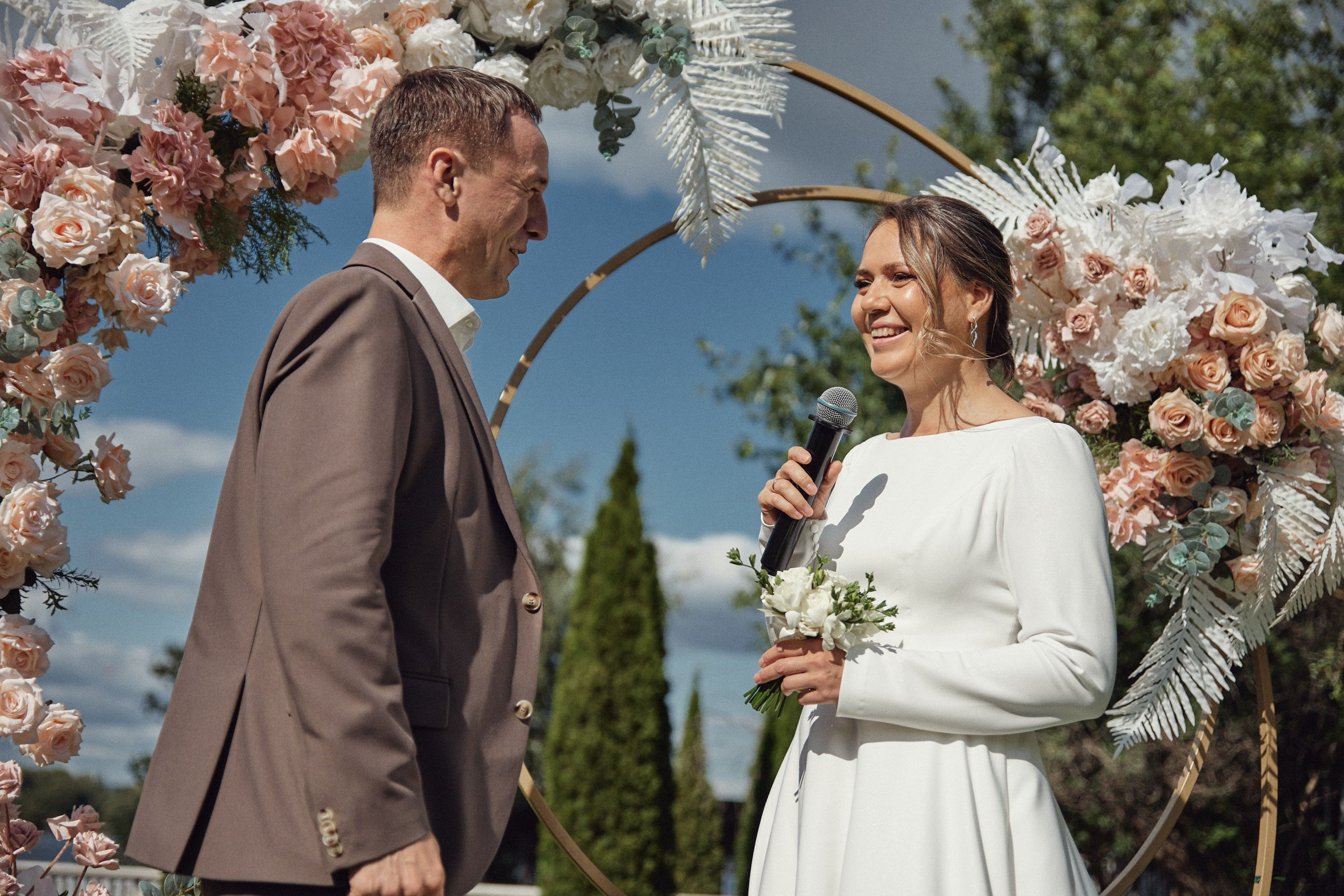 Счастье здесь. Свадебный фотограф Антон Артюшин. Работаю в Нижнем Новгороде и Москве