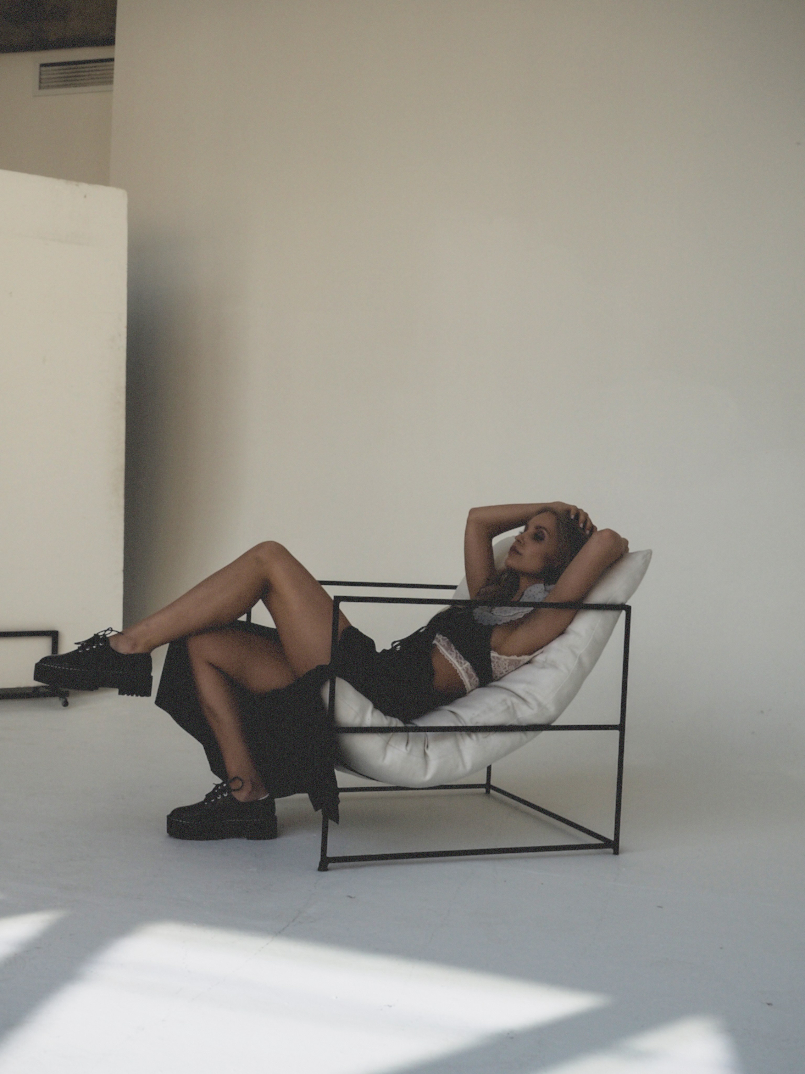 ПОРТРЕТ. ОЛЬГА РЭД: ВЫВОЖУ ЛИЧНОСТИ В МАСШТАБ | Лайф-коуч, Маркетолог и Арт-фотограф | Москва