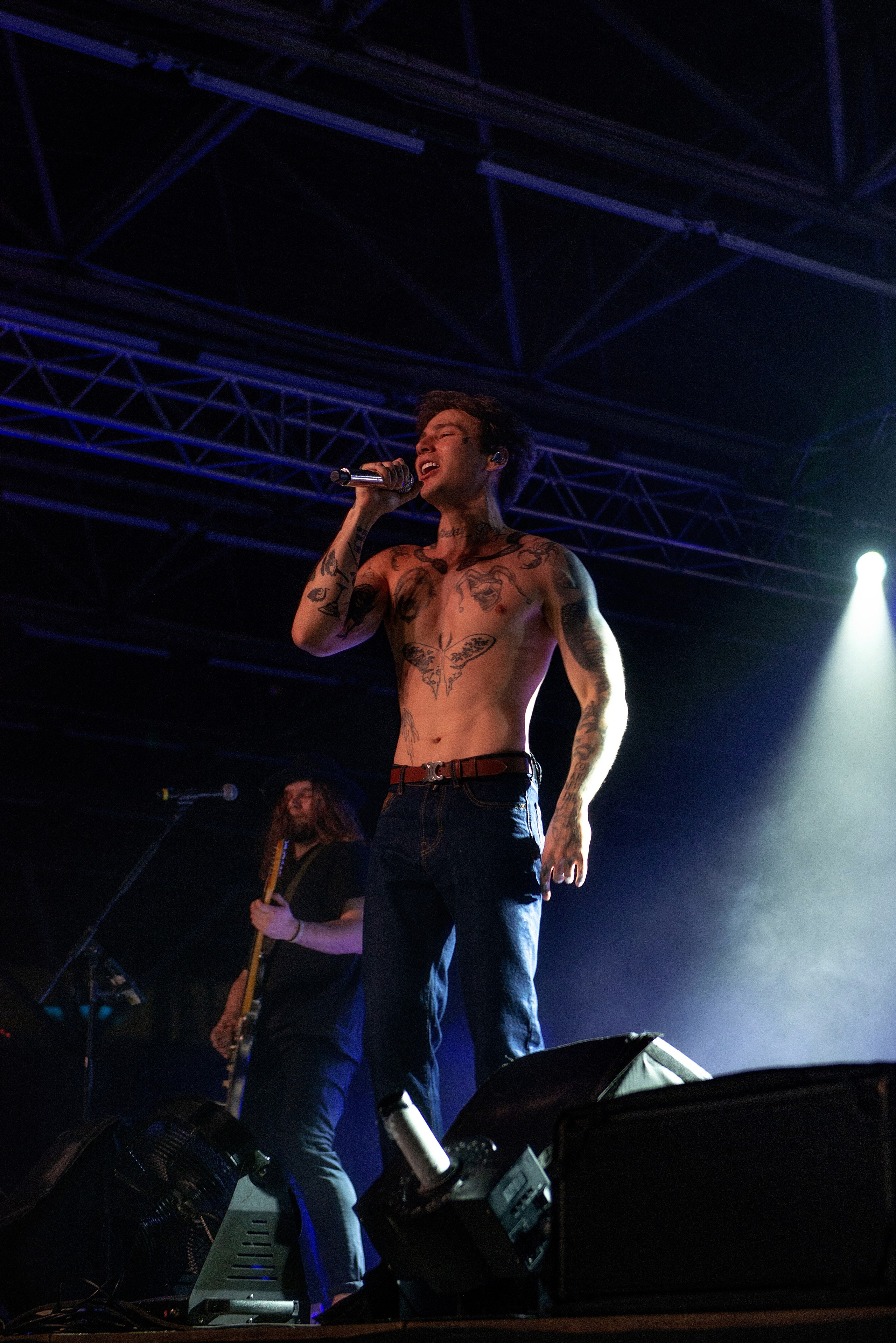 Концерт Хolidayboy. Школьный, фэшн фотограф в Тюмени и в России Ирина Королева