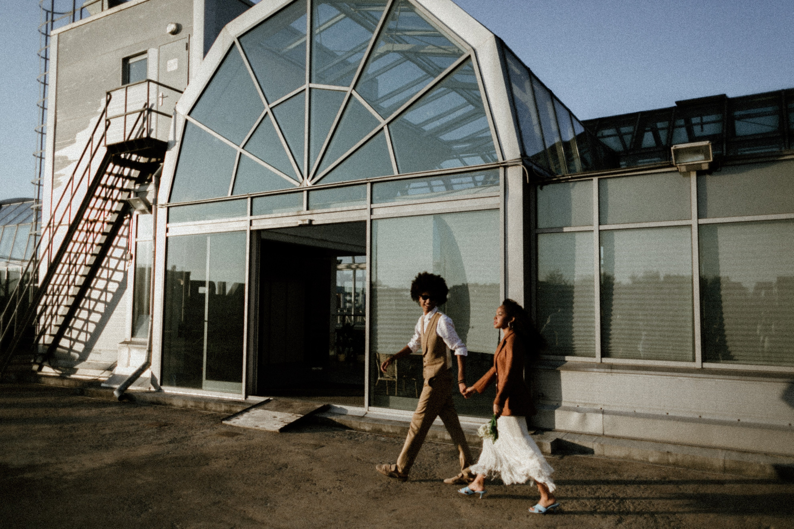 Свадебная прогулка на необычной крыше Санкт-Петербурга. Свадебный и love story фотограф в Санкт-Петербурге (Спб) Natali Iva