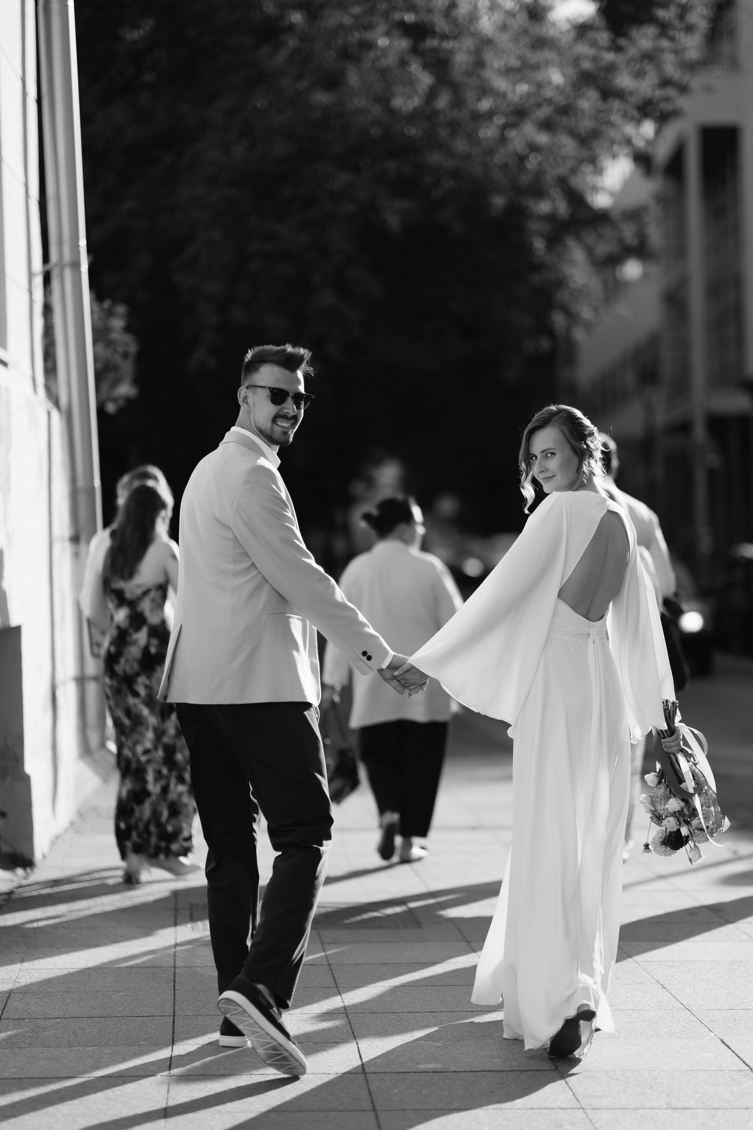 Оля + Антон. Вова Петров