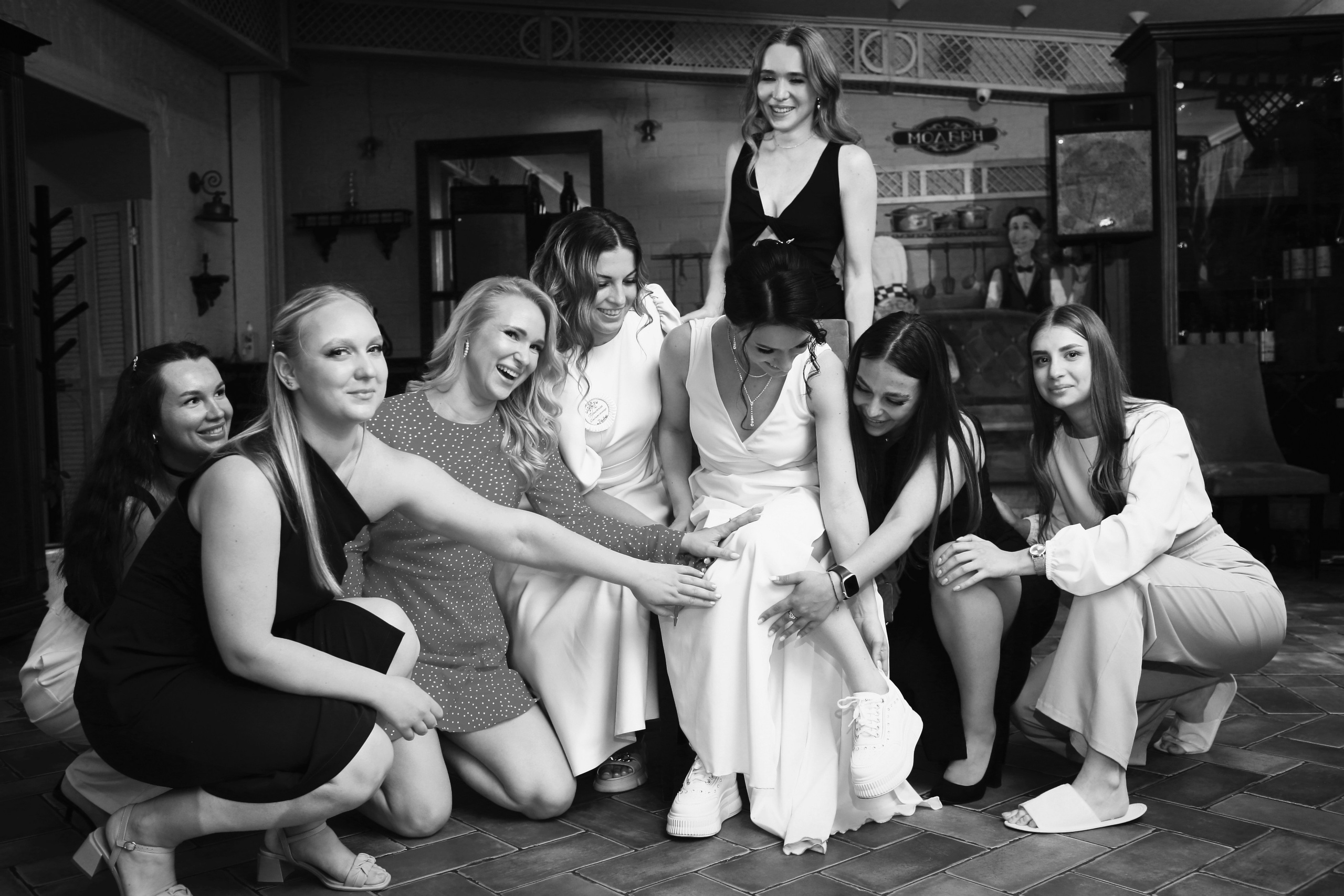 Съемка пары в отеле, на природе, в городе. Свадебный и репортажный фотограф в Ярославле и Санкт-Петербурге Роман Микрюков