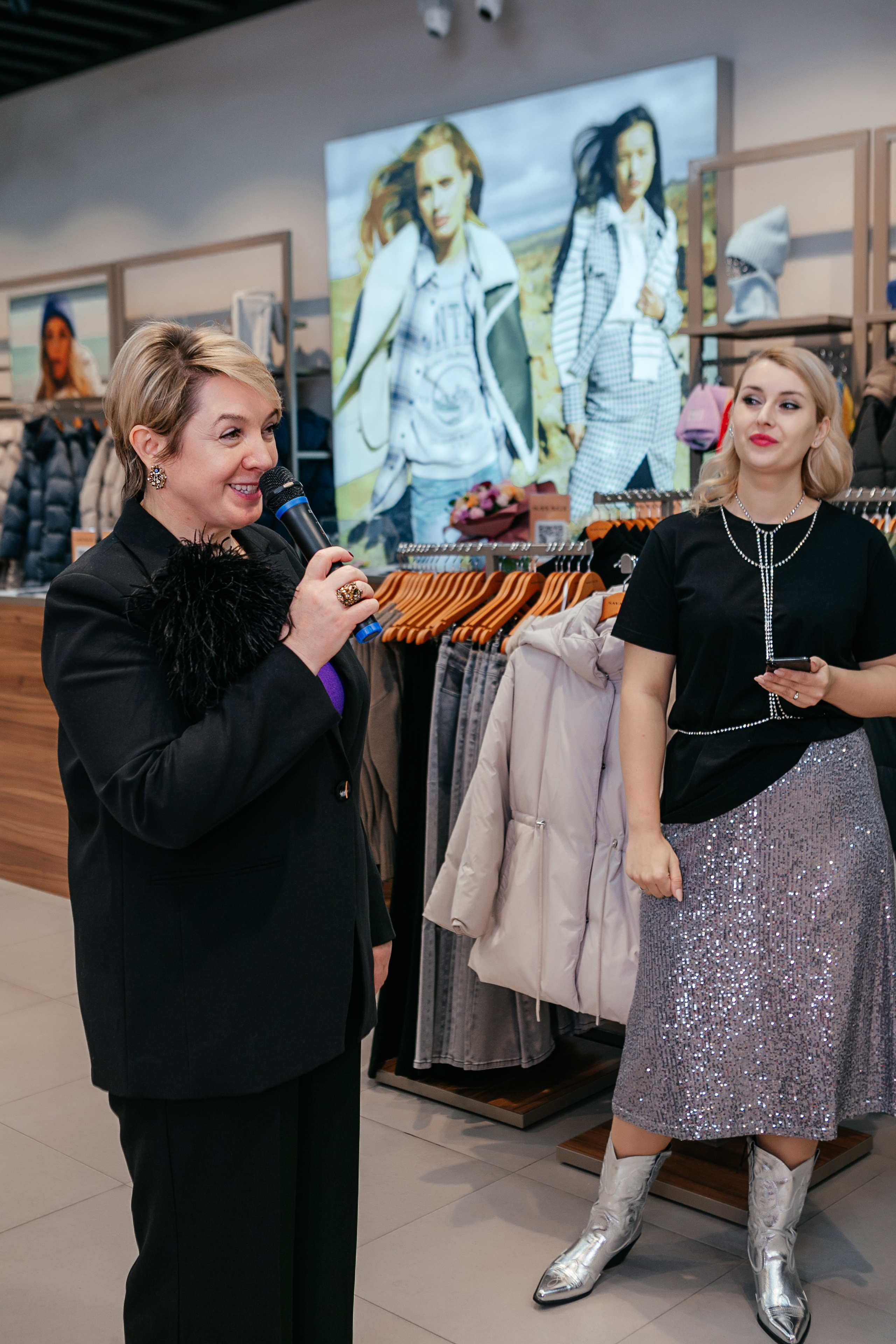 Открытие магазина SAVAGE. Контент фотограф, съемка для маркетплейсов, фуд съемка и репортажи в Новосибирске Ралия Галеева