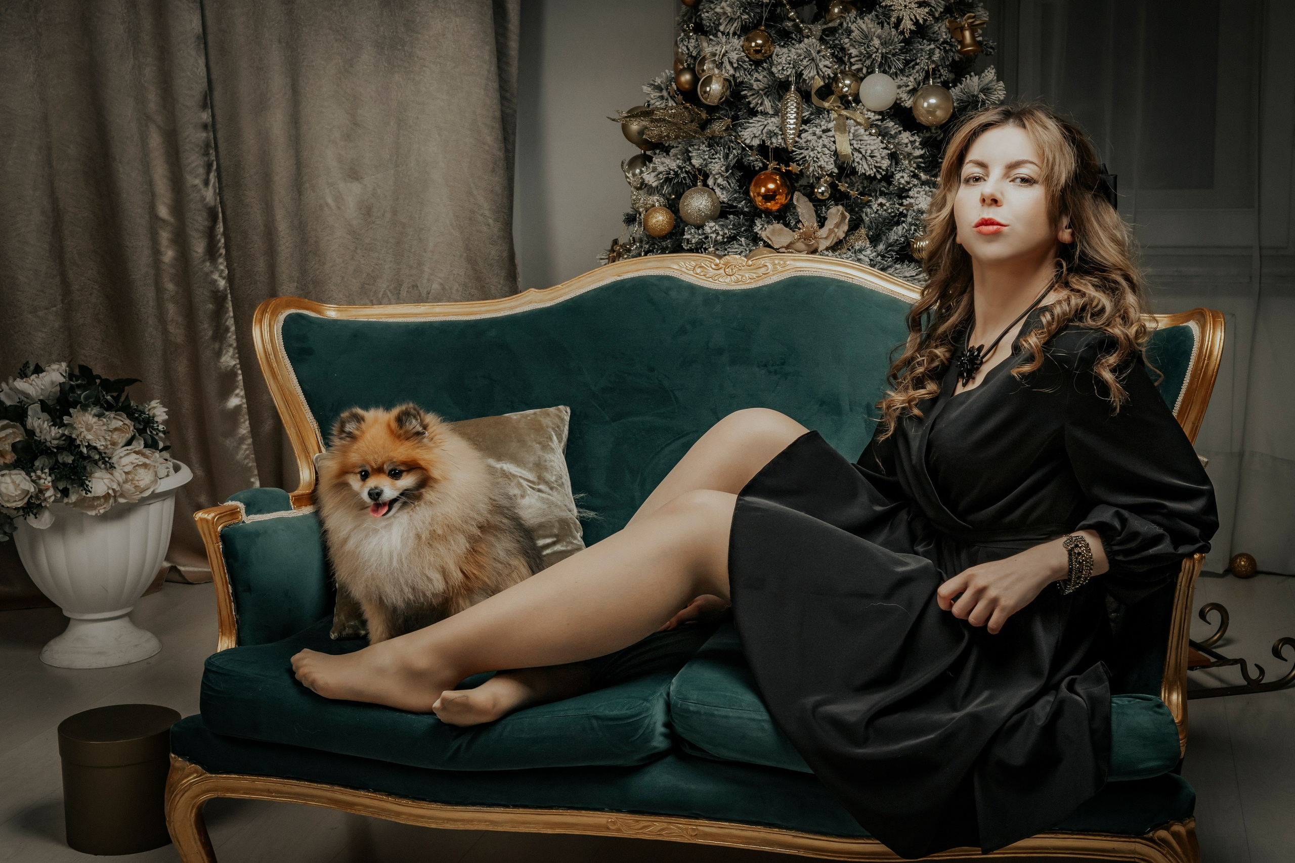 Красотка и шпиц. Фотограф анималист в Санкт-Петербурге Таша Крейв