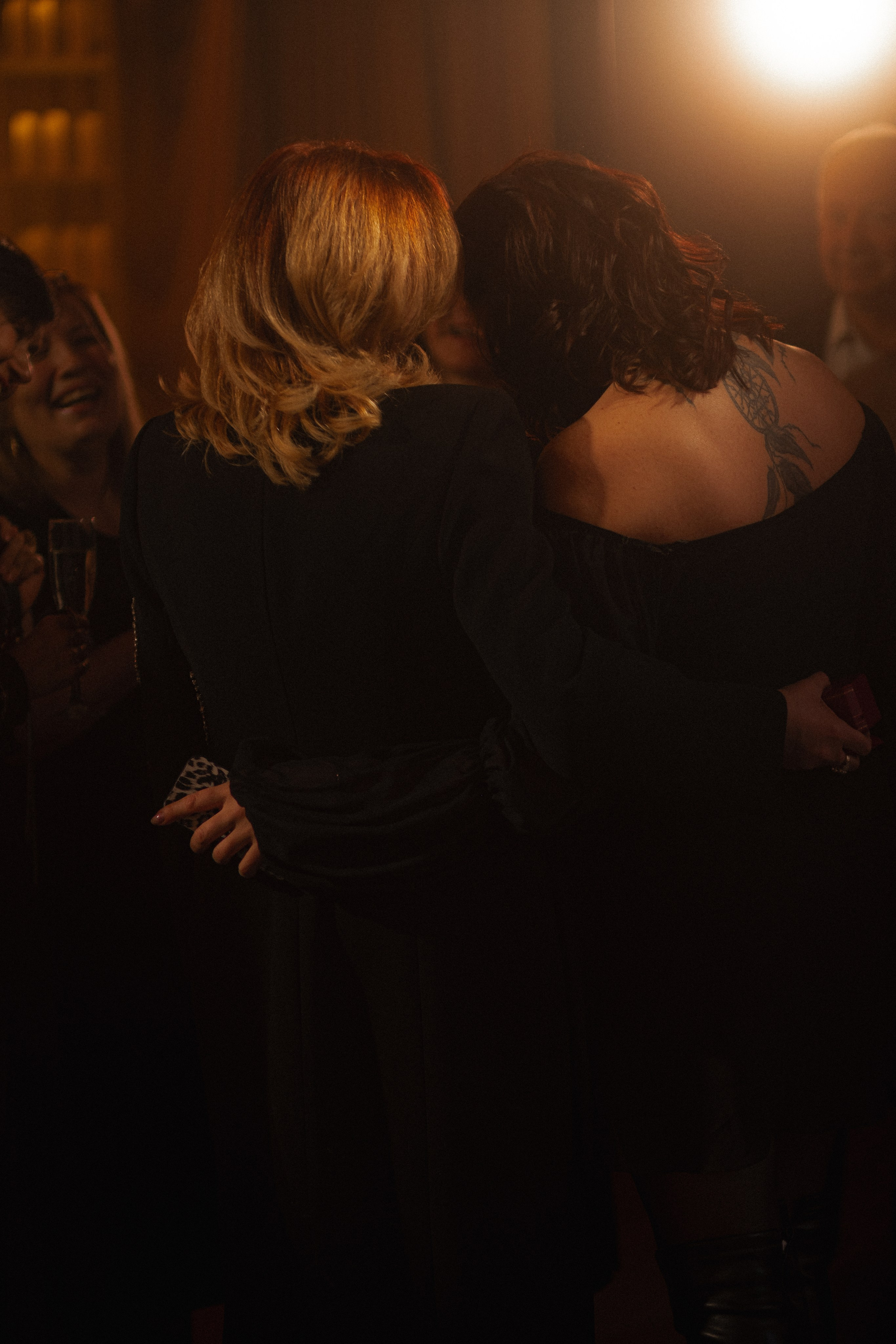 Awesome. Сентиментальная свадебная фотография