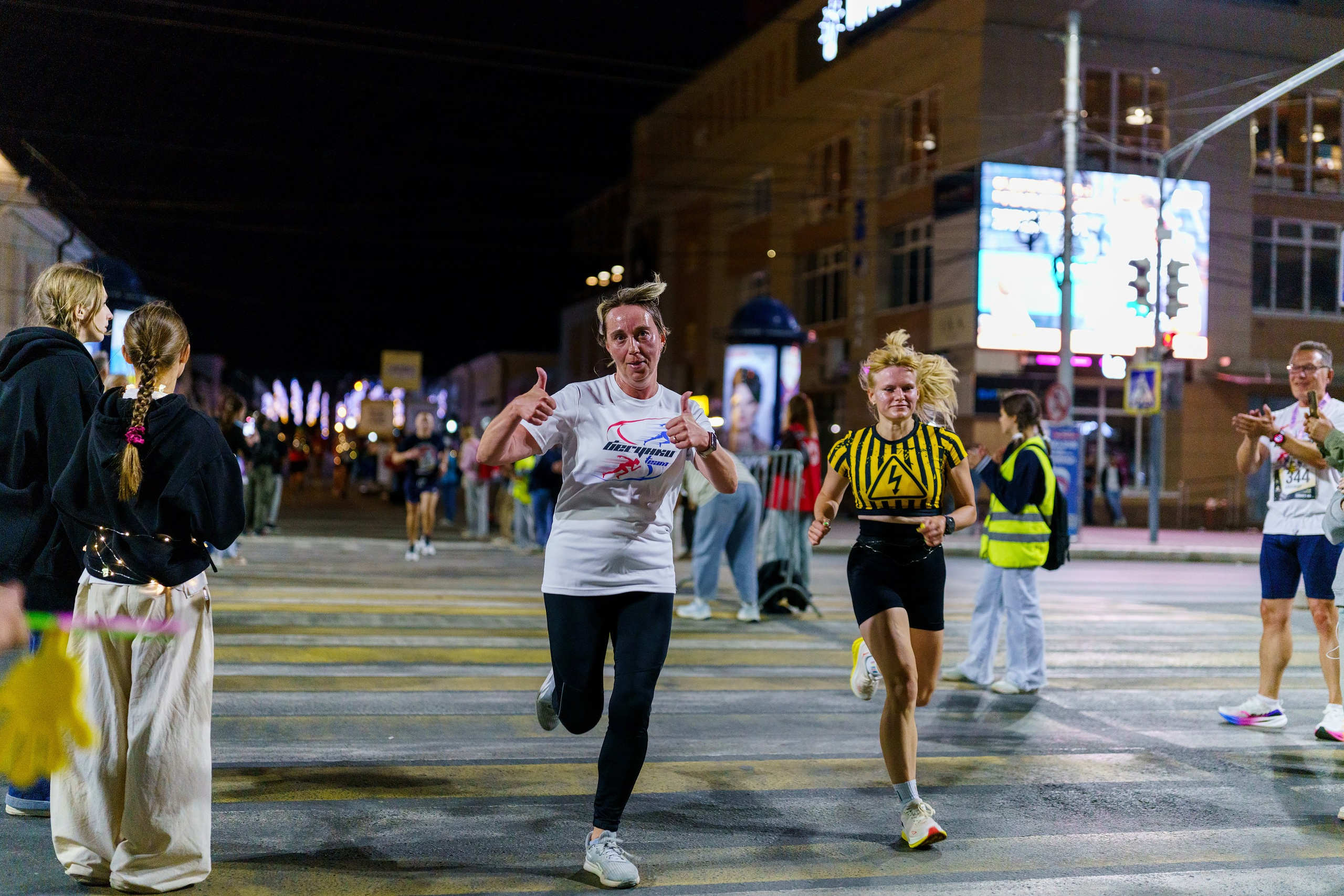 Фотографии Забег «Калуга ночь» 2025. Фотограф спортивные события, недвижимость, турбизнес