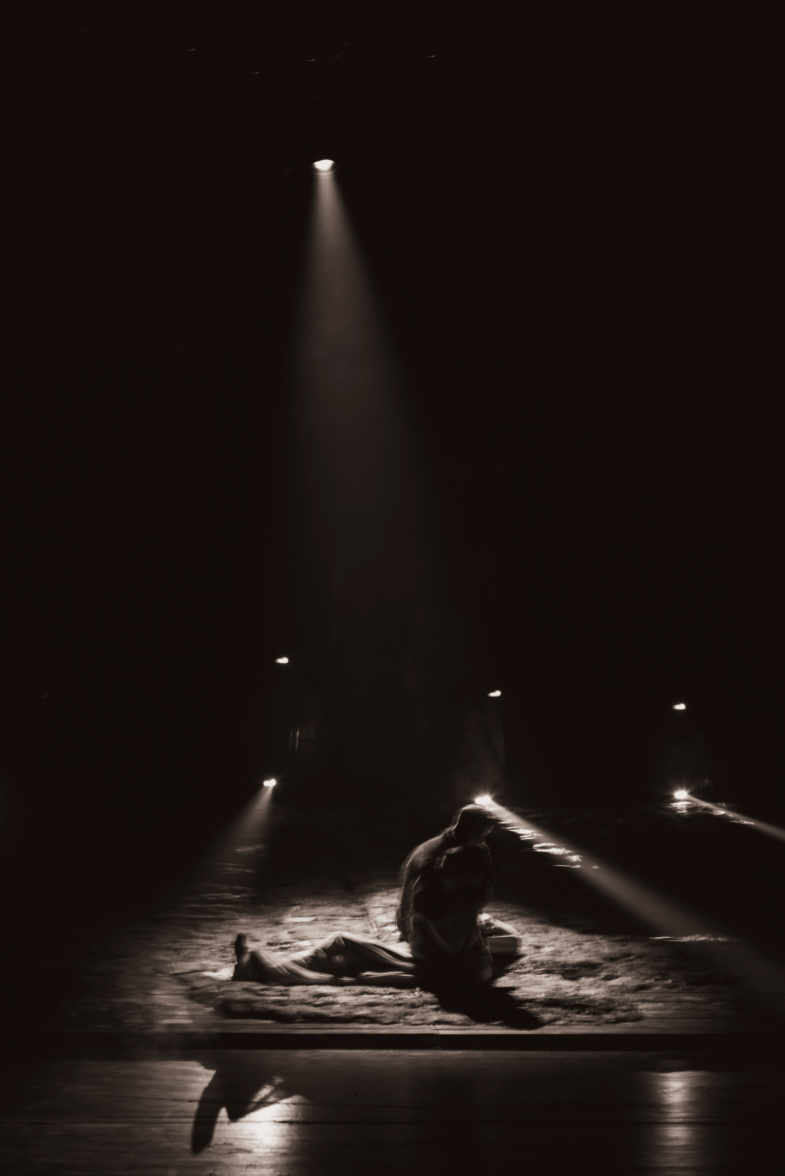 Спектакль по знаменитому роману Станислава Лема Фотограф - Мэри Маршания