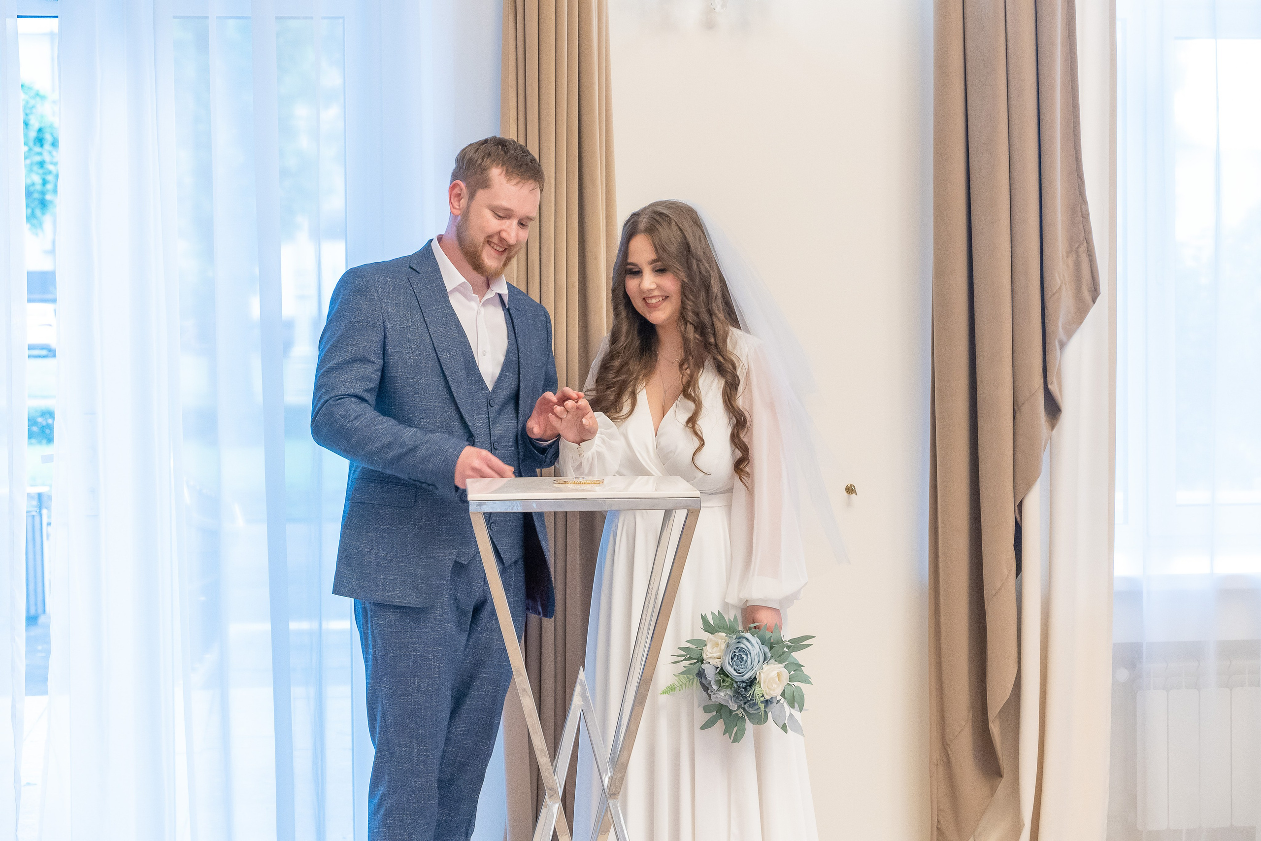 Таня и Вова. Регистрация и прогулка. Репортажный и интерьерный фотограф Александра Солдатова