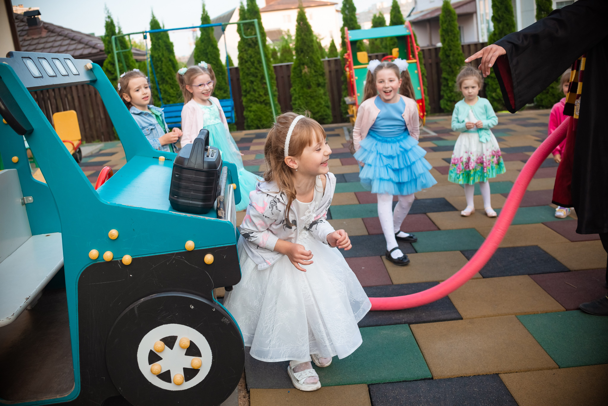 Выпускной утренник 2023. Семейный фотограф на выписку из роддома и крещение Минск Настя Гришук