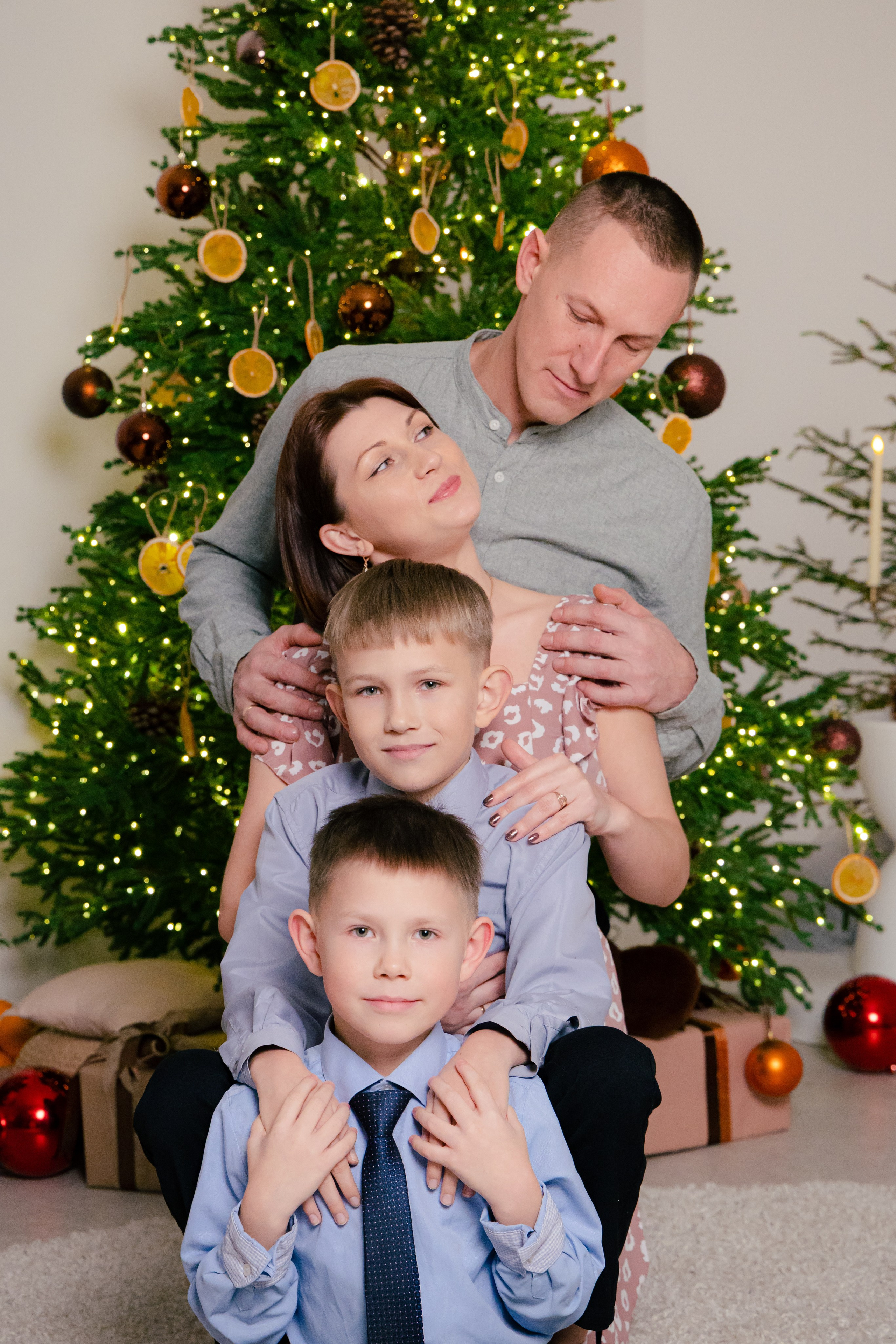 Семья Новый год 2026. Фотограф / Видеограф Братск Юлий Дежин