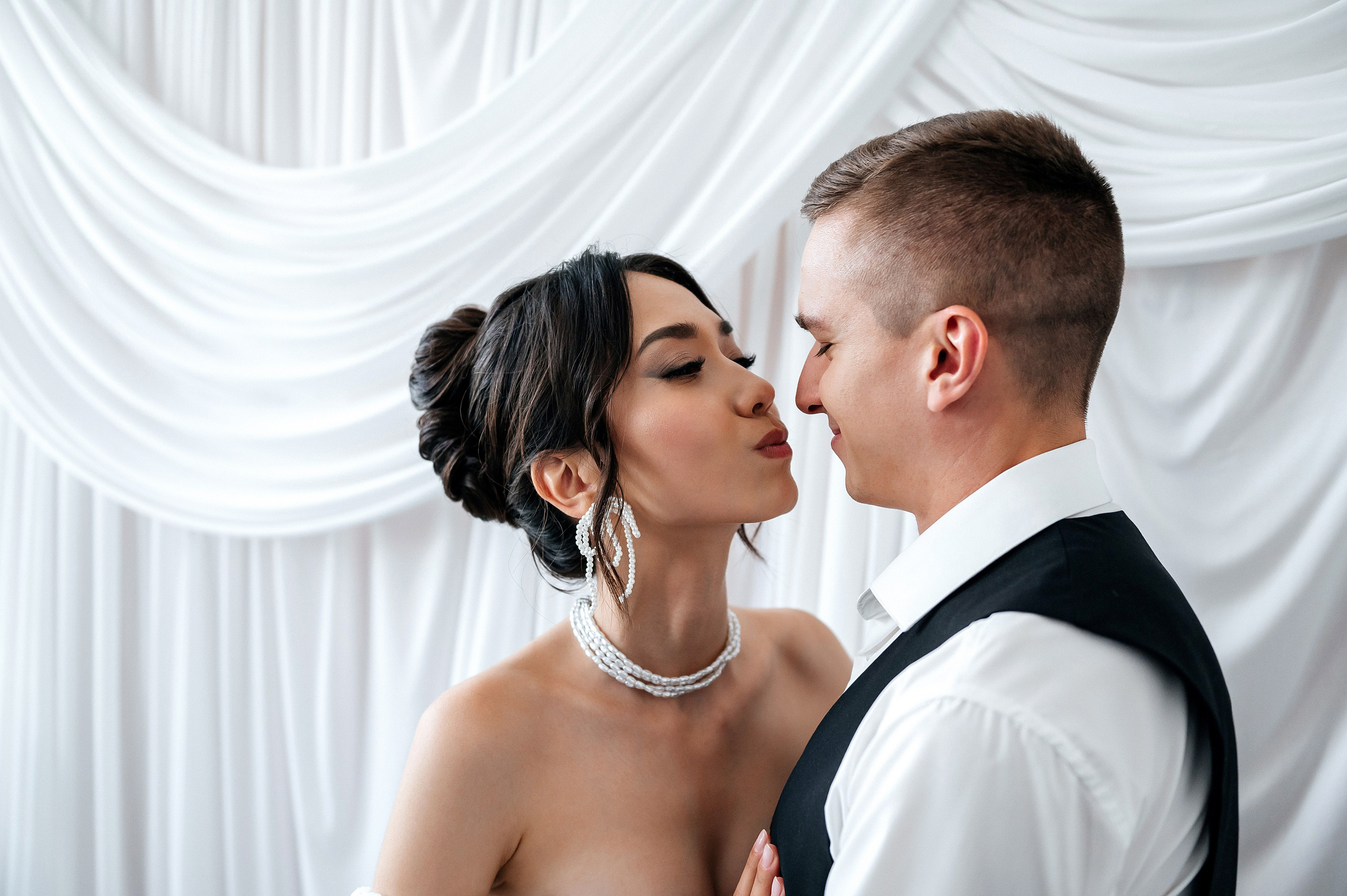 Егор и Индира. Свадебный, семейный фотограф, на крещение в г. Волгоград Руденко