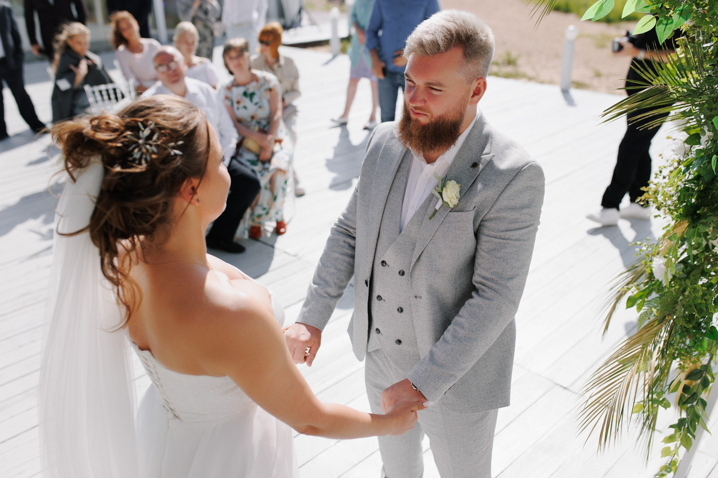 Свадебная фотосессия на финском заливе. Свадебный фотограф СПБ