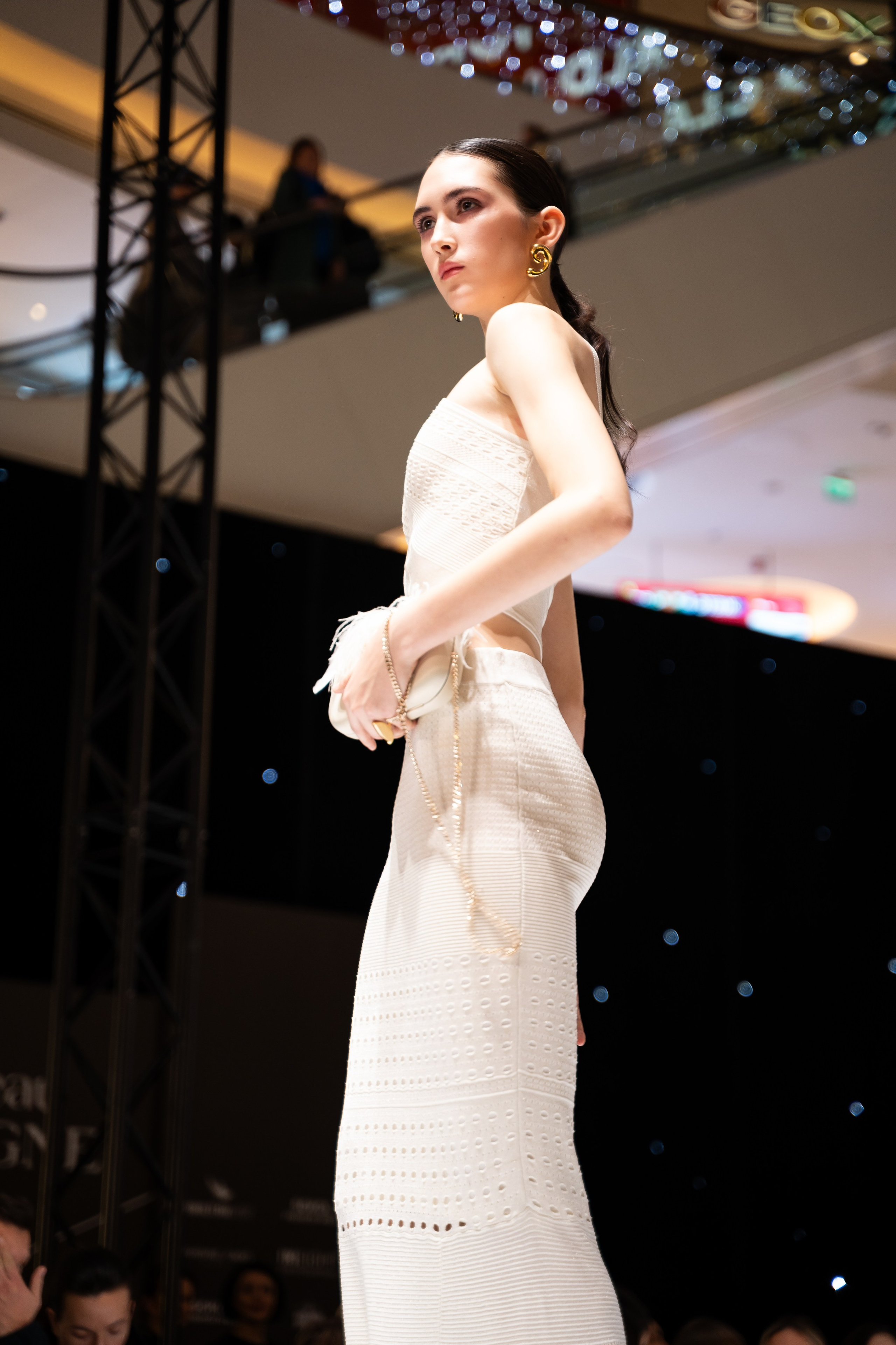 Показ SOKOL FASHION WEEK 2024. Фотограф женского портрета и репортажной съёмки Алексеева Анна г. Москва