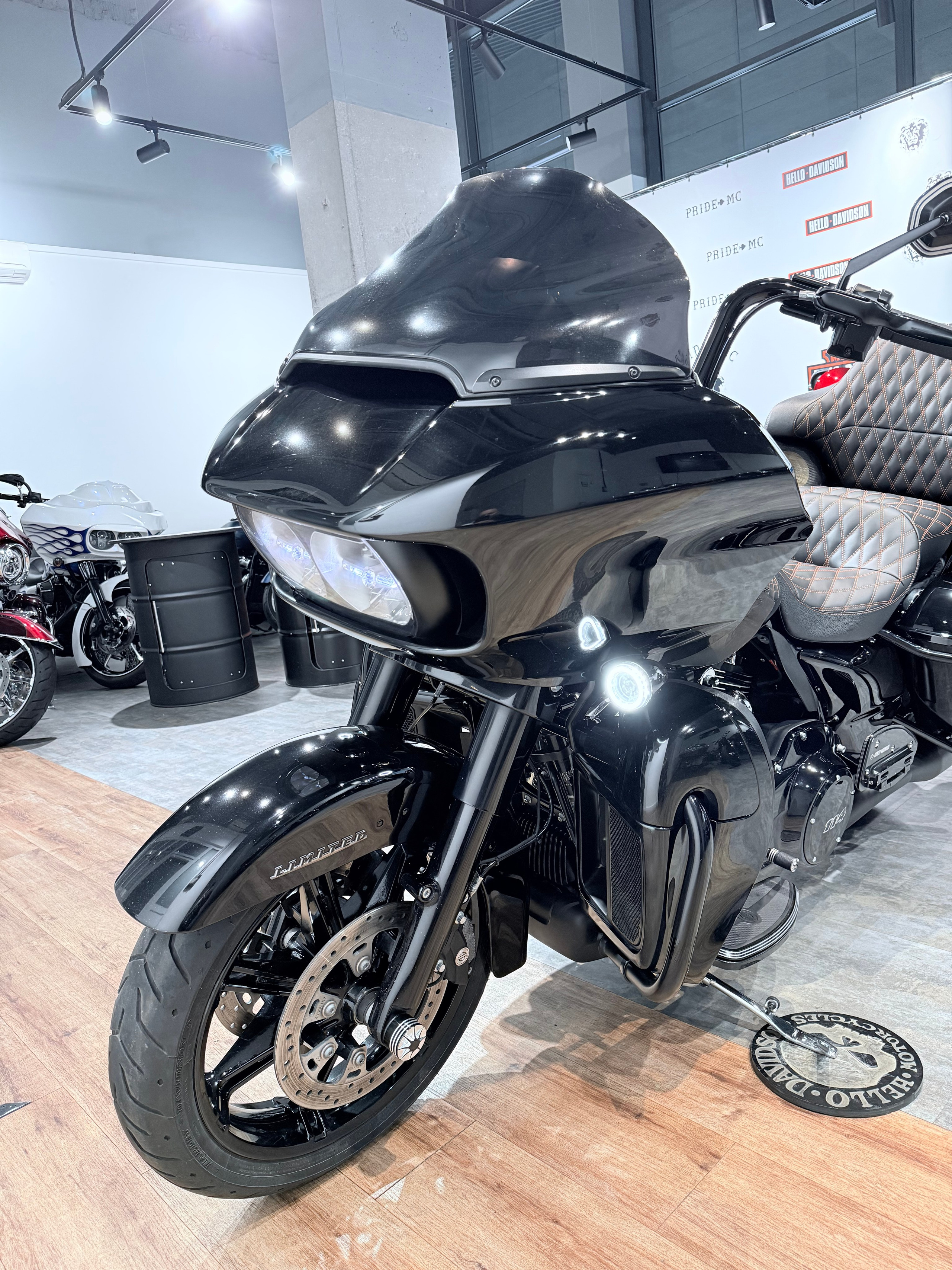 2023 Road Glide Limited. Hello Davidson, Москва. Только хорошие мотоциклы…